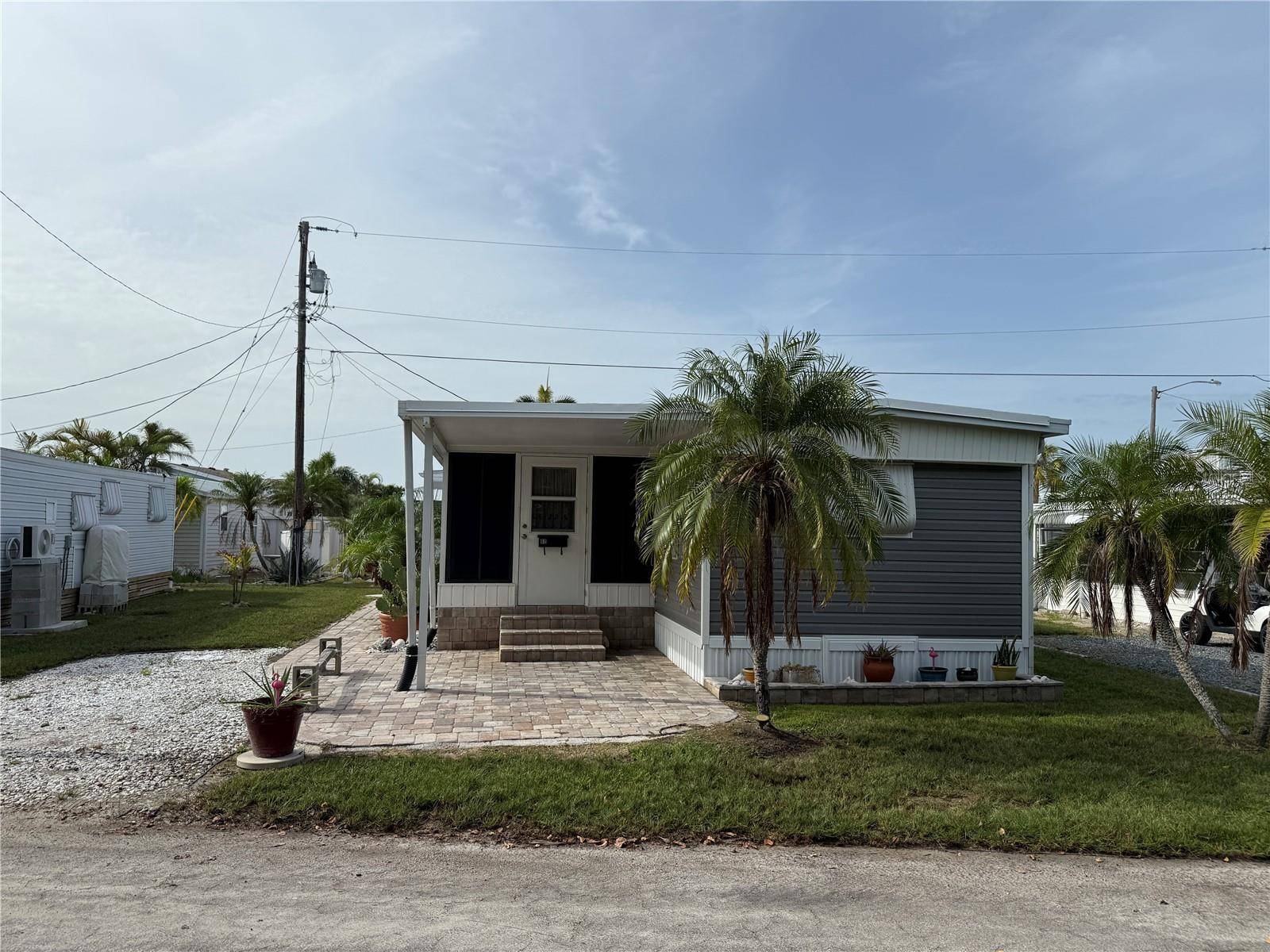 Bradenton Beach, FL 34217,2601 GULF DR N #S2