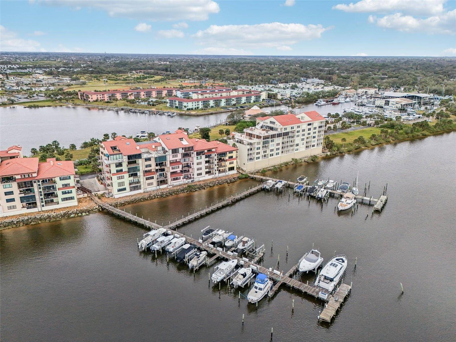 Daytona Beach, FL 32114,612 MARINA POINT DR #6120