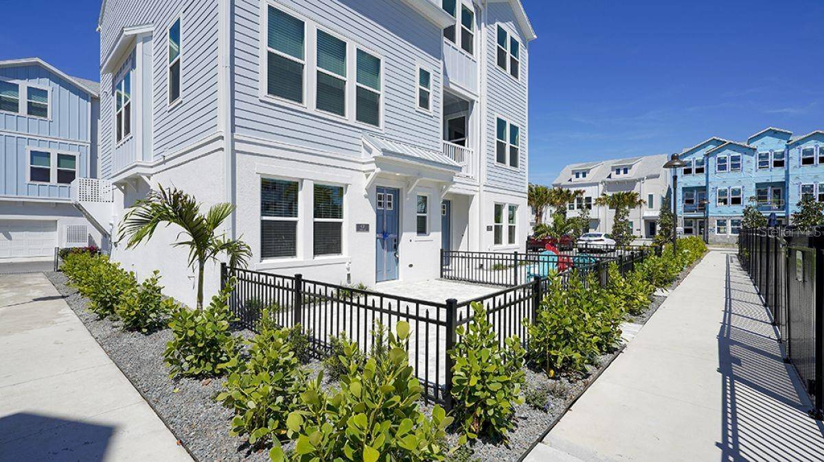 Sarasota, FL 34237,407 GOWDY RD