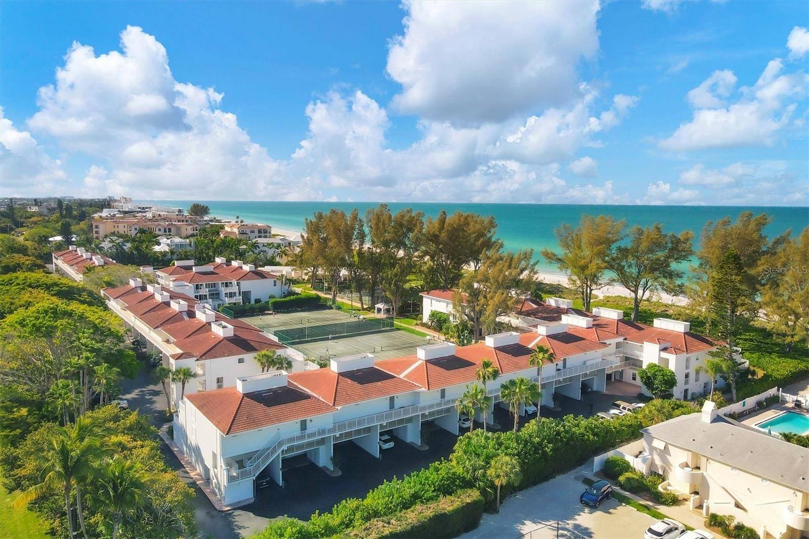 Longboat Key, FL 34228,5055 GULF OF MEXICO DR #424