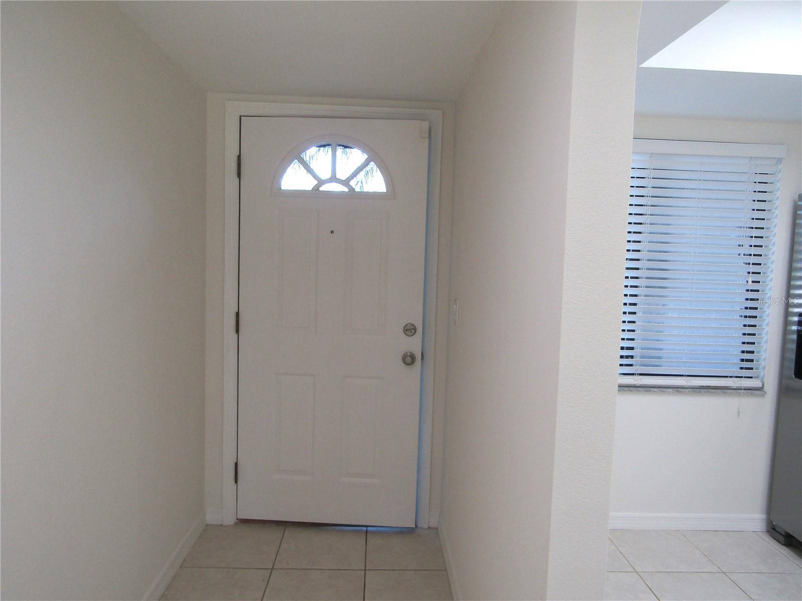 Sarasota, FL 34243,7634 EAGLE CREEK DR #V1