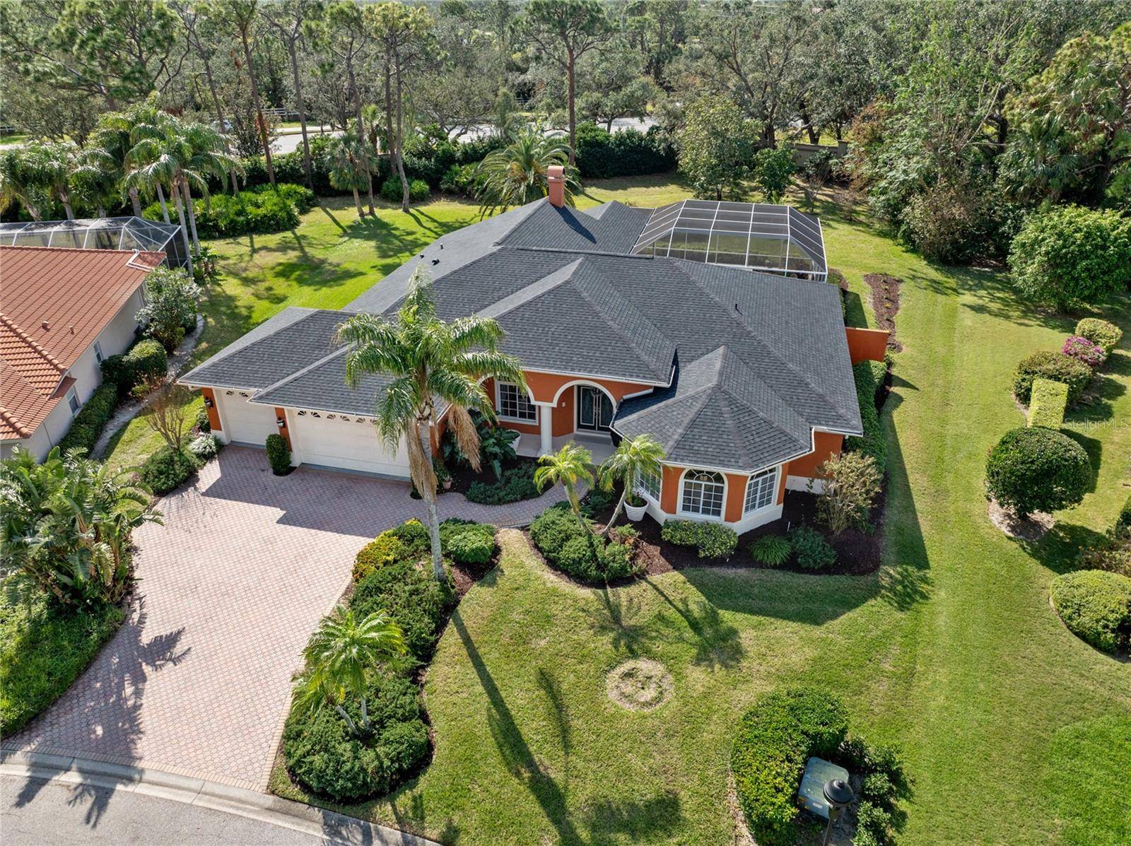 Sarasota, FL 34238,8628 WOODBRIAR DR