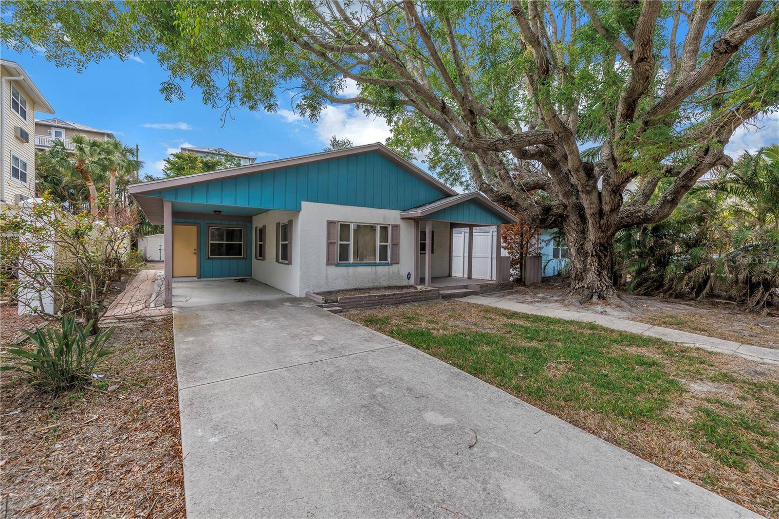 Sarasota, FL 34242,554 CANAL RD