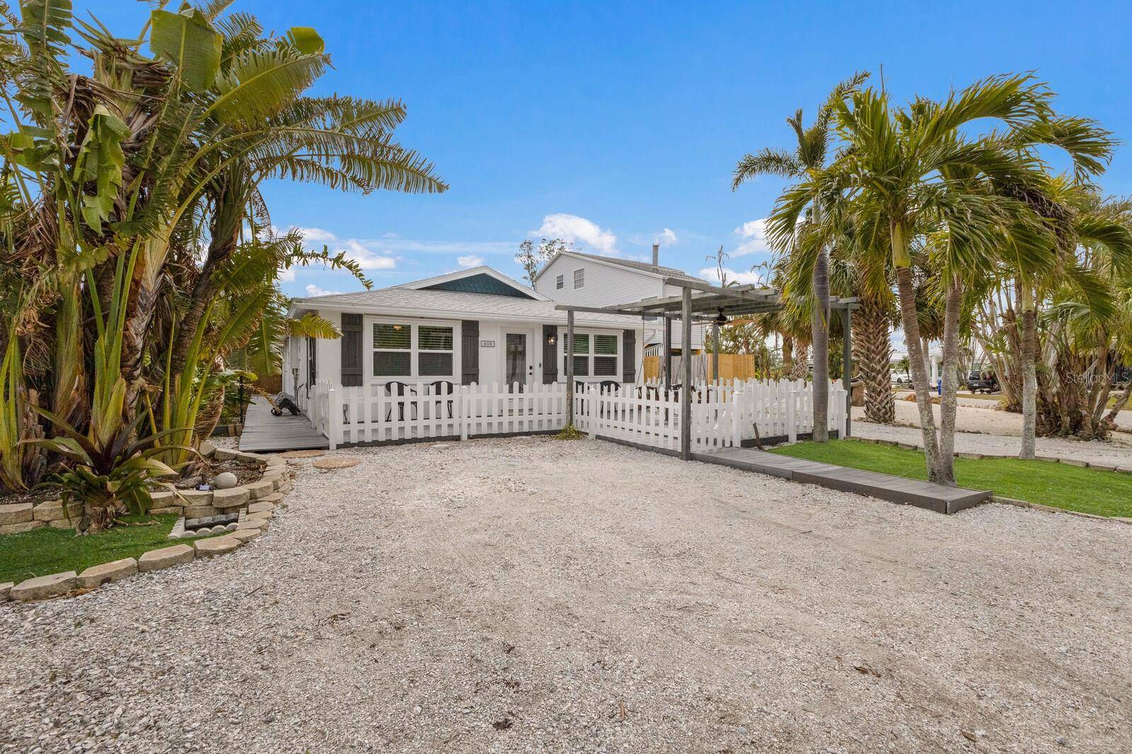 Longboat Key, FL 34228,600 FOX ST