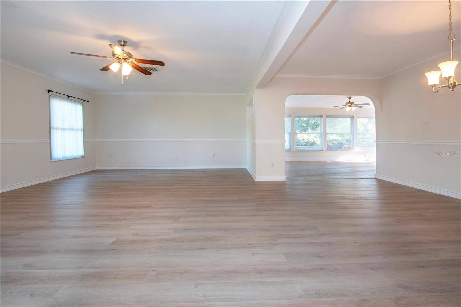 Sarasota, FL 34243,7213 LAS CASAS DR