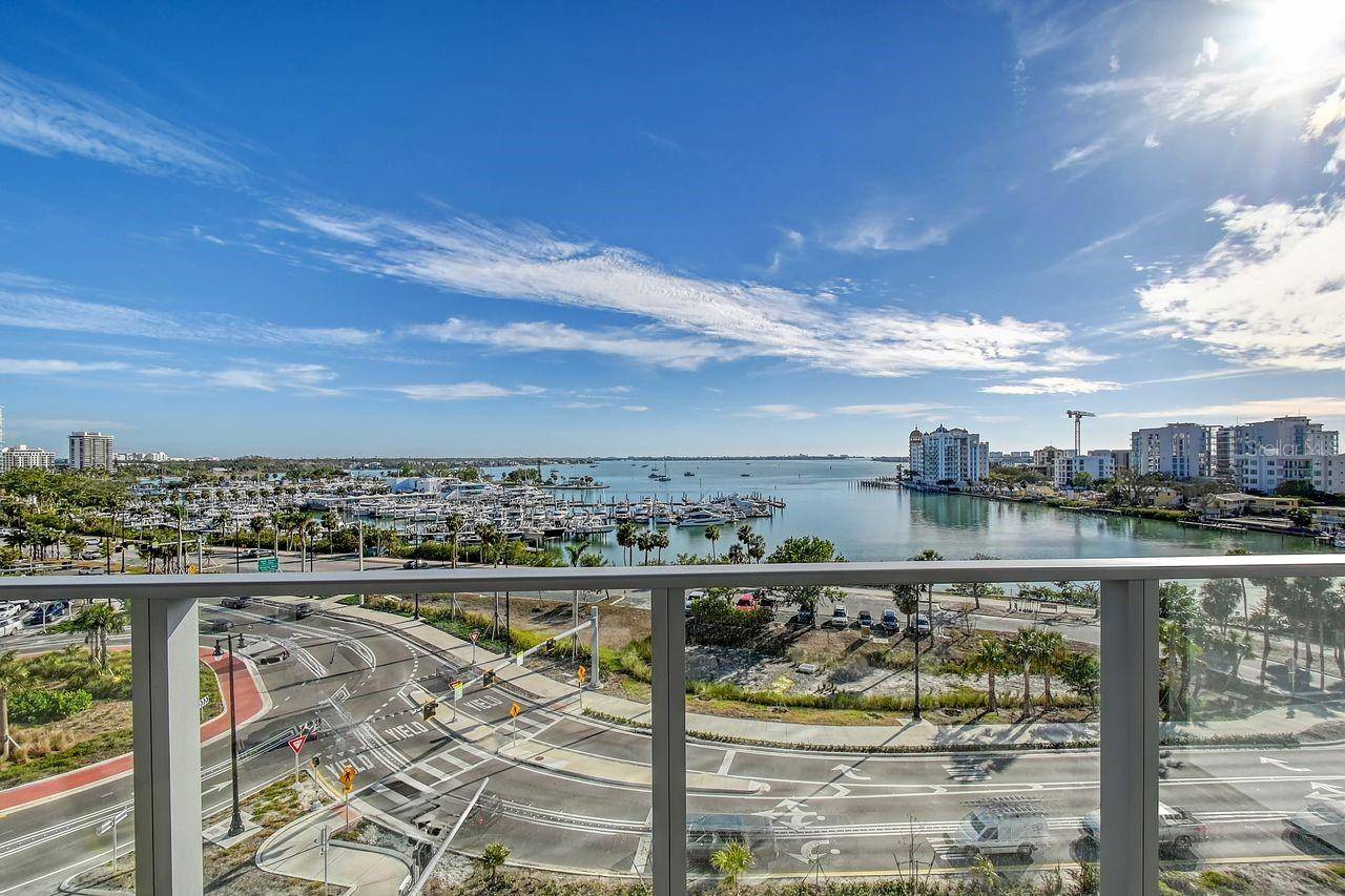 Sarasota, FL 34236,1155 N GULFSTREAM AVE #607