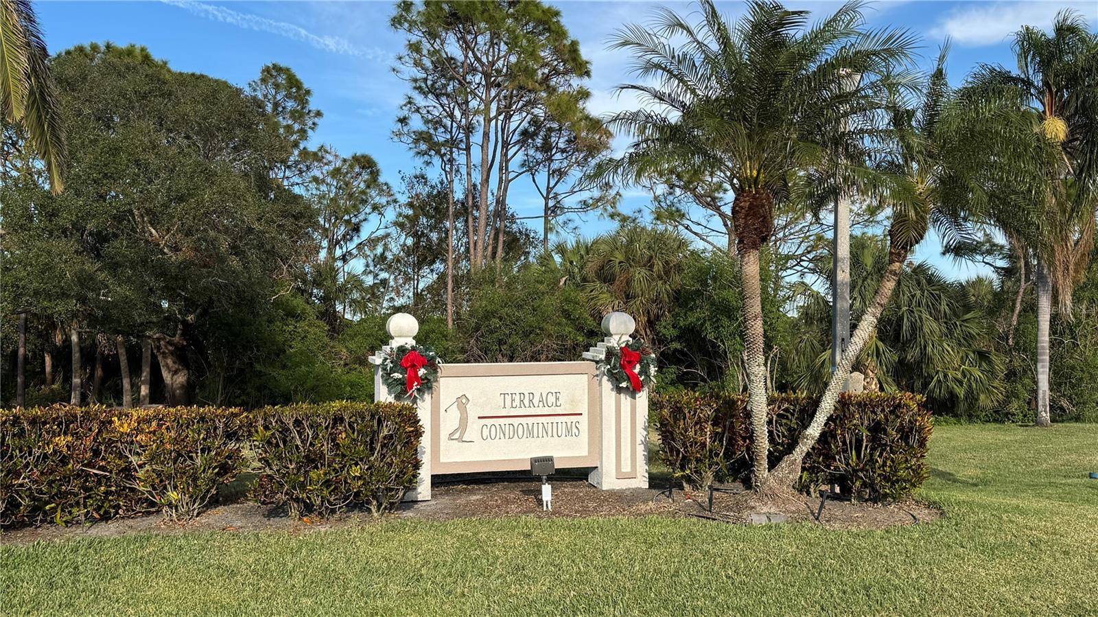 Sarasota, FL 34238,8735 OLDE HICKORY AVE #8306