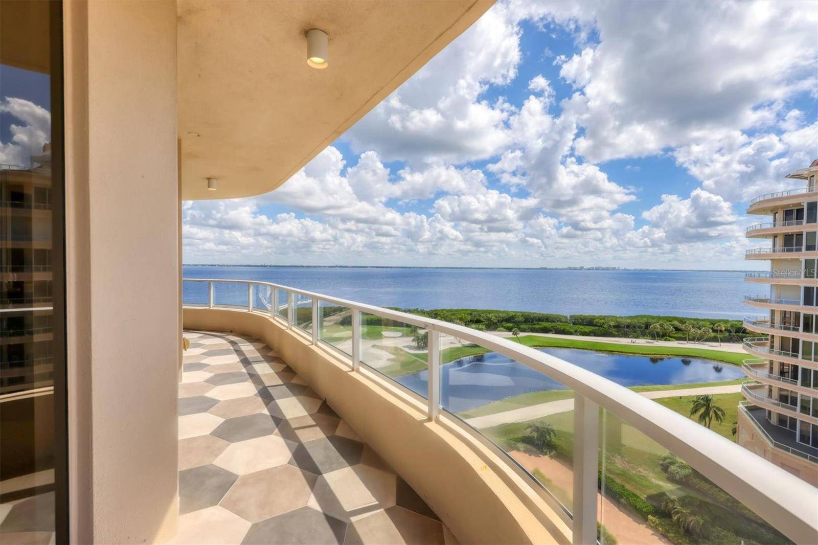 Longboat Key, FL 34228,3060 GRAND BAY BLVD #175