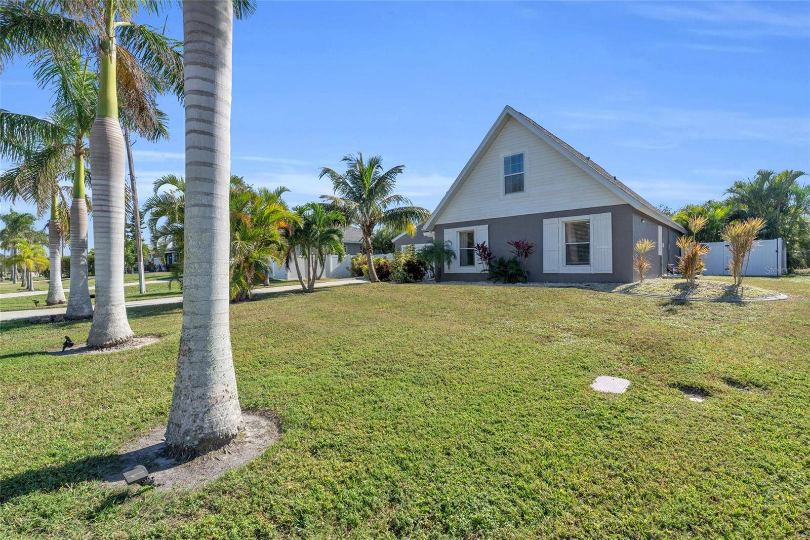 Cape Coral, FL 33914,1204 SW 38TH TER