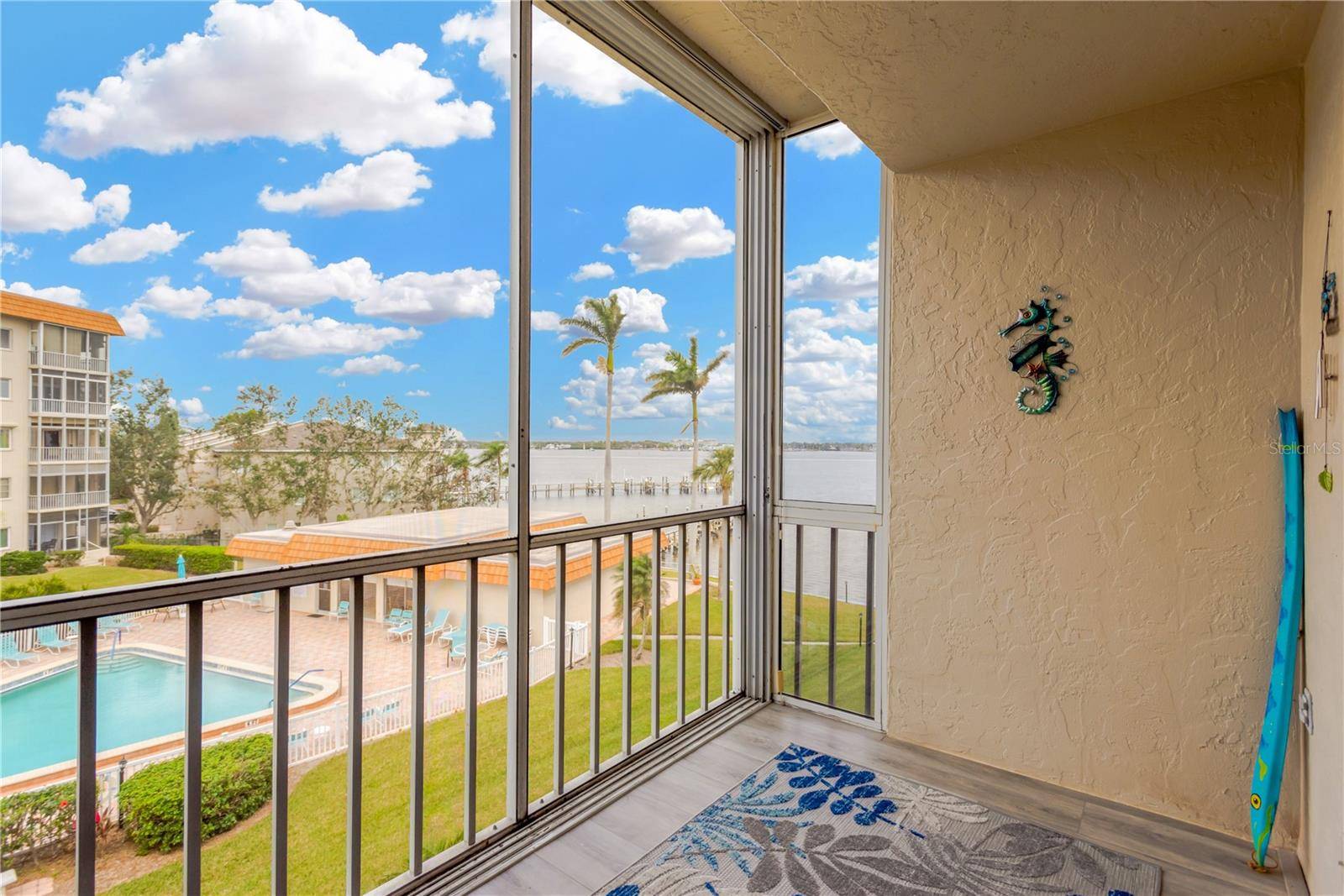 Bradenton, FL 34205,1600 1ST AVE W #304A