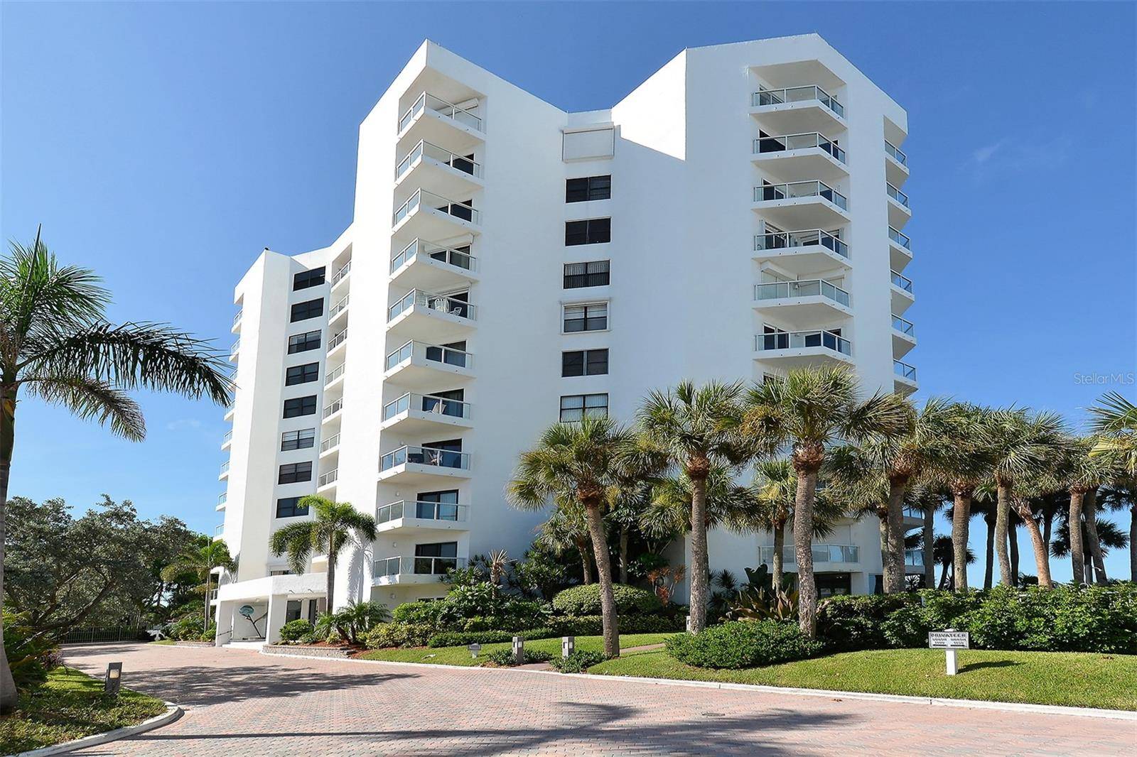 Longboat Key, FL 34228,1000 LONGBOAT CLUB RD #304