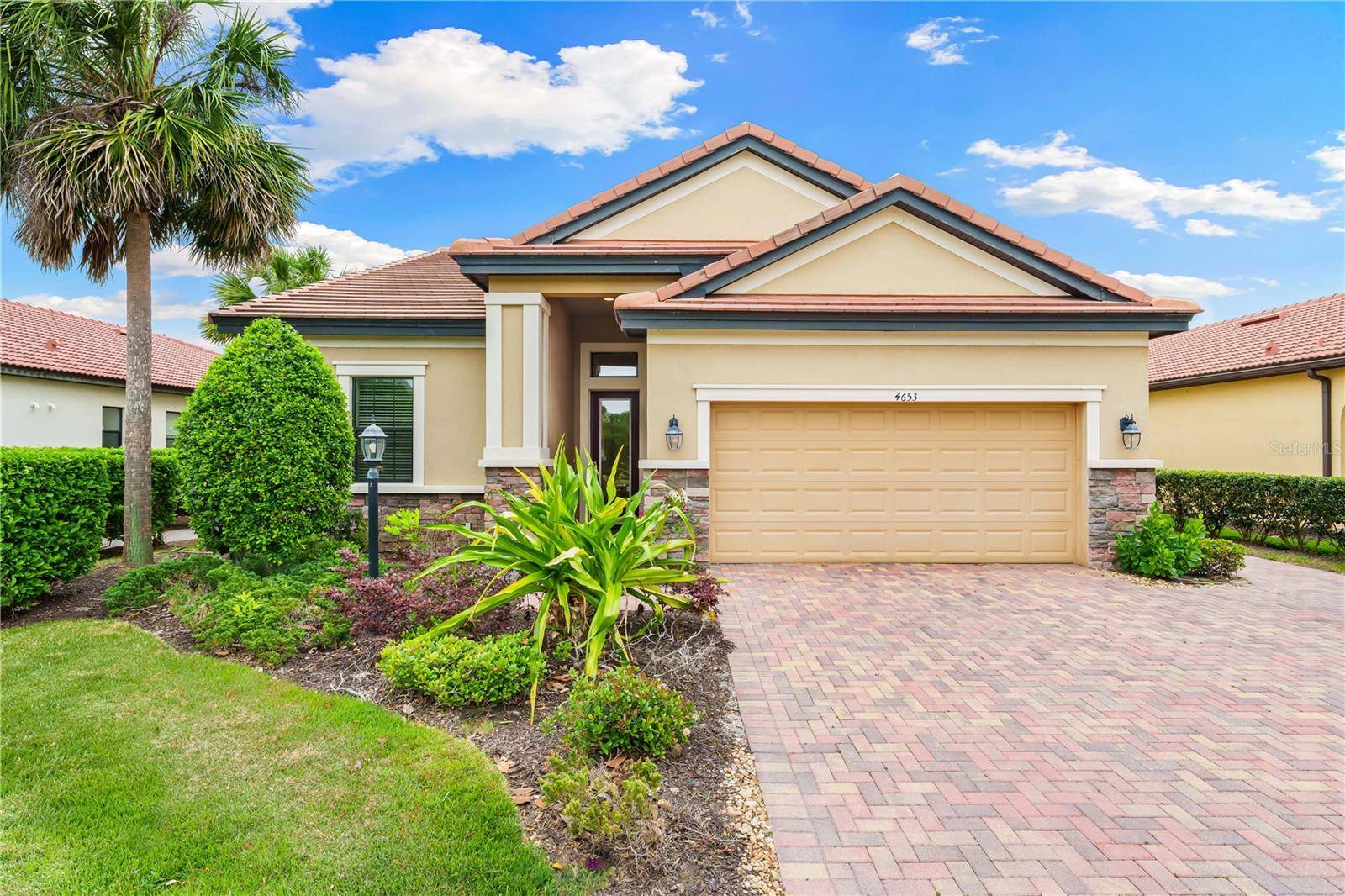 Bradenton, FL 34211,4653 ROYAL DORNOCH CIR