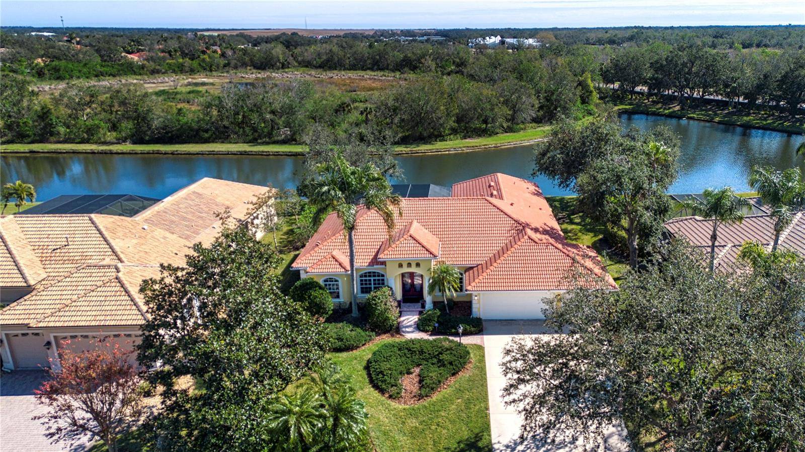 Sarasota, FL 34240,3716 EAGLE HAMMOCK DR