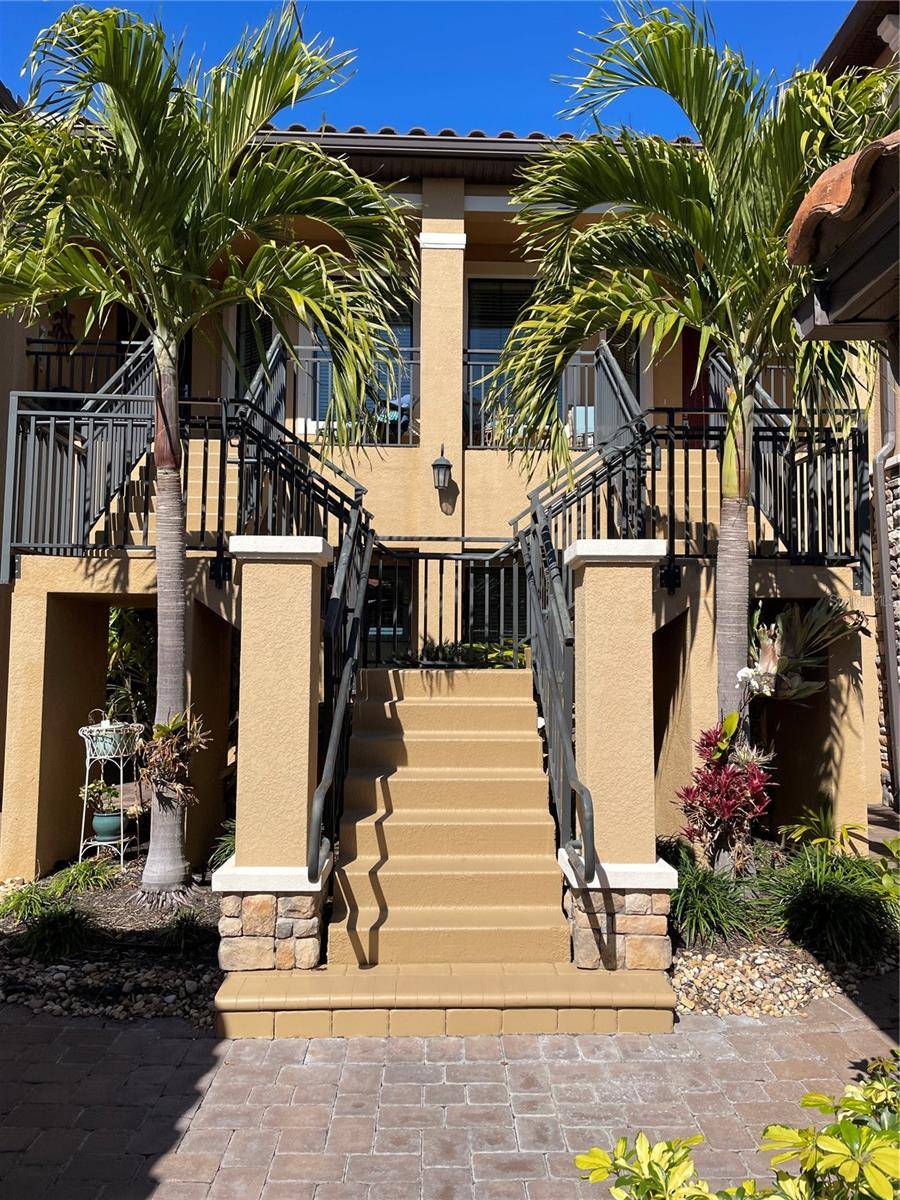 Bradenton, FL 34211,13725 MESSINA LOOP #201