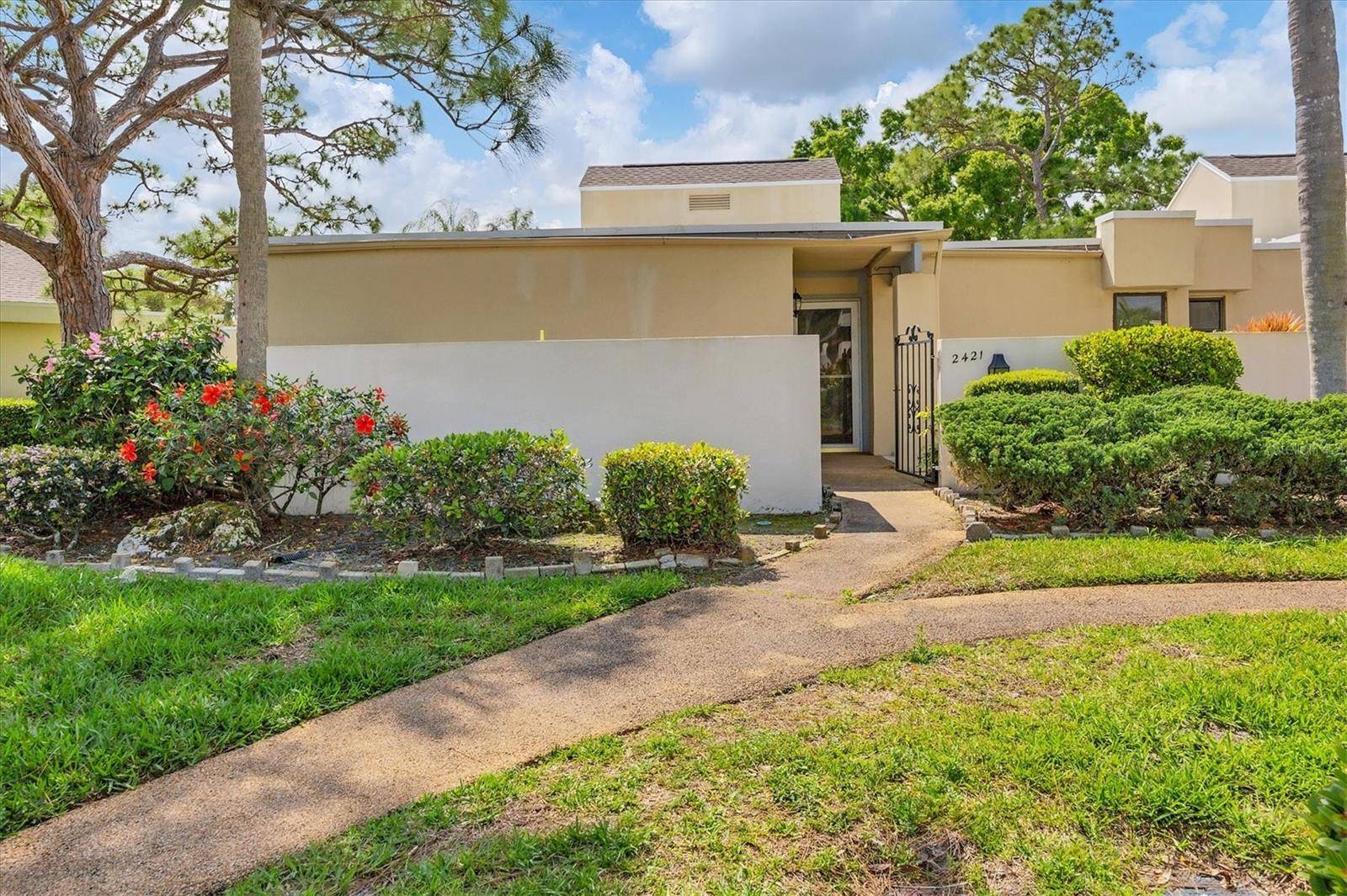 Sarasota, FL 34235,2421 CRISPIN CT #E3