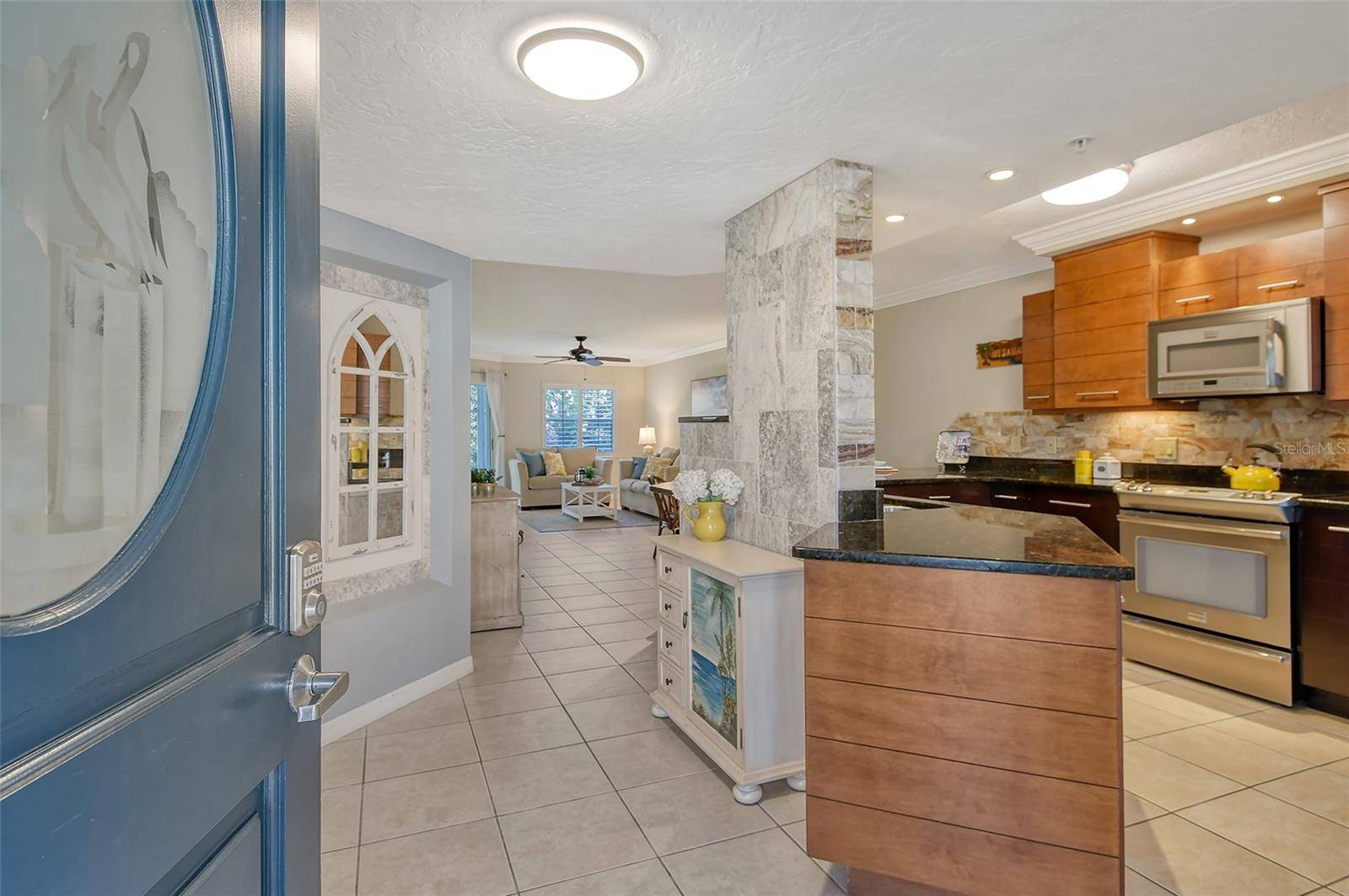 Sarasota, FL 34242,1243 SIESTA BAYSIDE DR #D