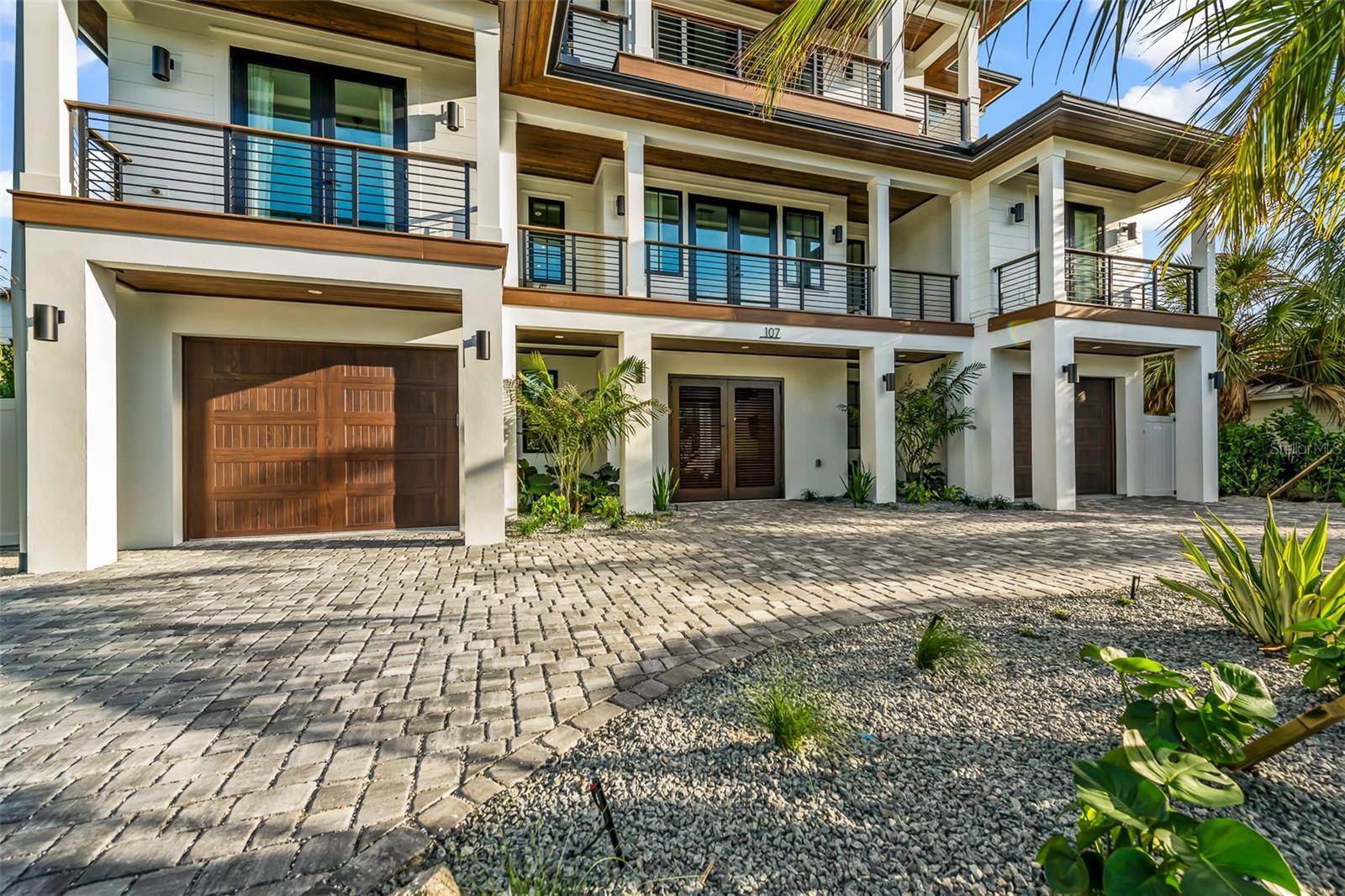 Anna Maria, FL 34216,107 MAPLE AVE