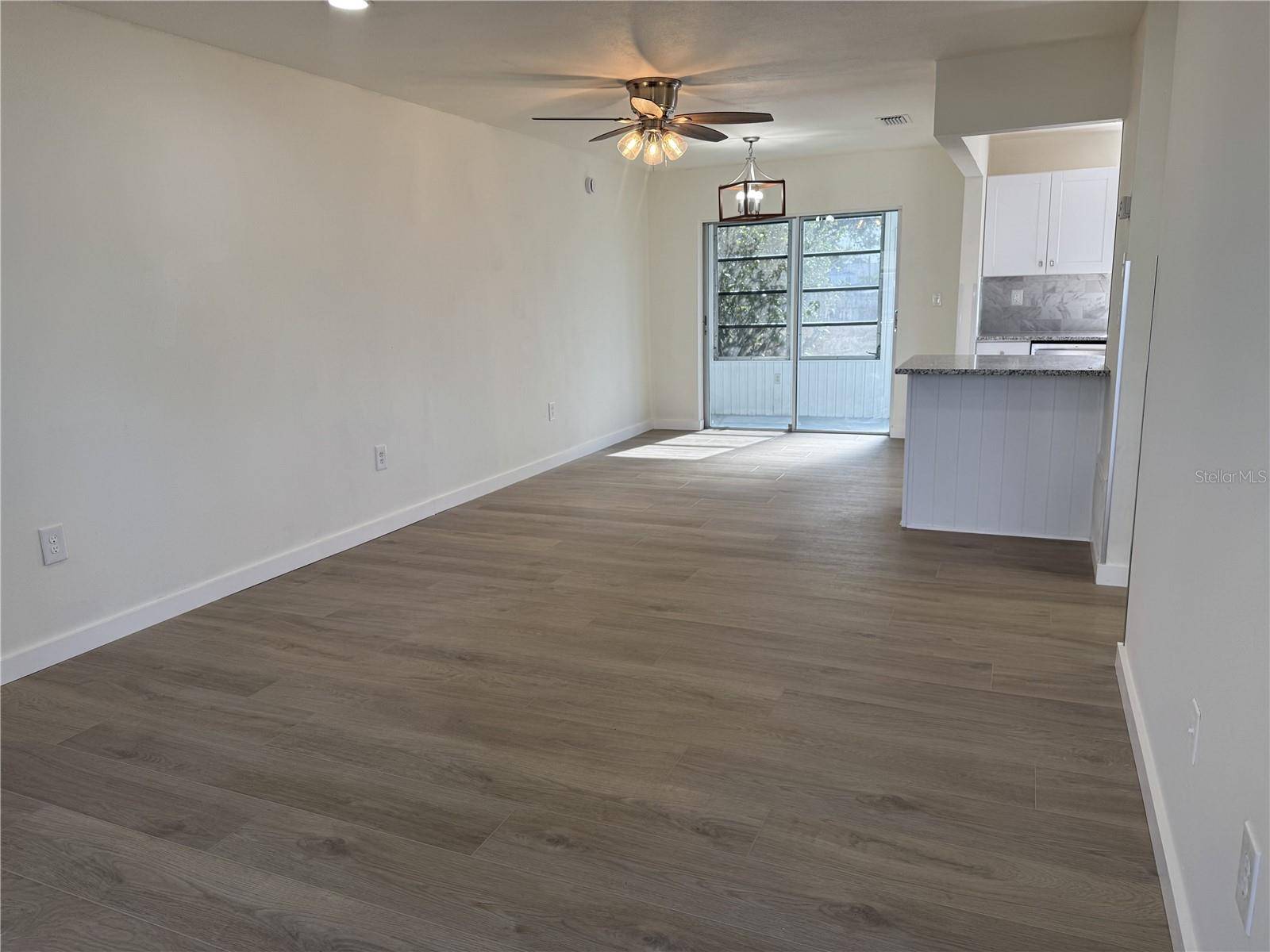 Bradenton, FL 34205,3813 42ND ST W #37
