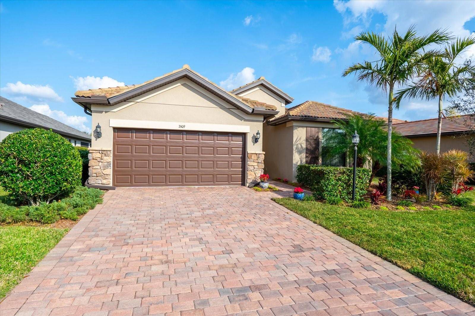 Bradenton, FL 34202,7409 CHESTER TRL