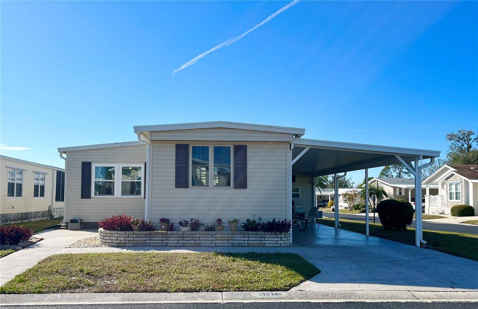 Sarasota, FL 34237,3214 PINK OAK TER