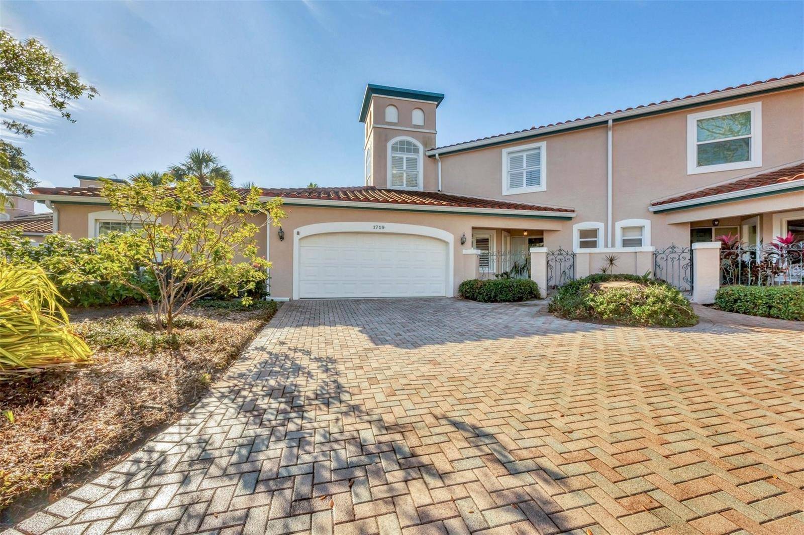 Sarasota, FL 34231,1719 STARLING DR #1719
