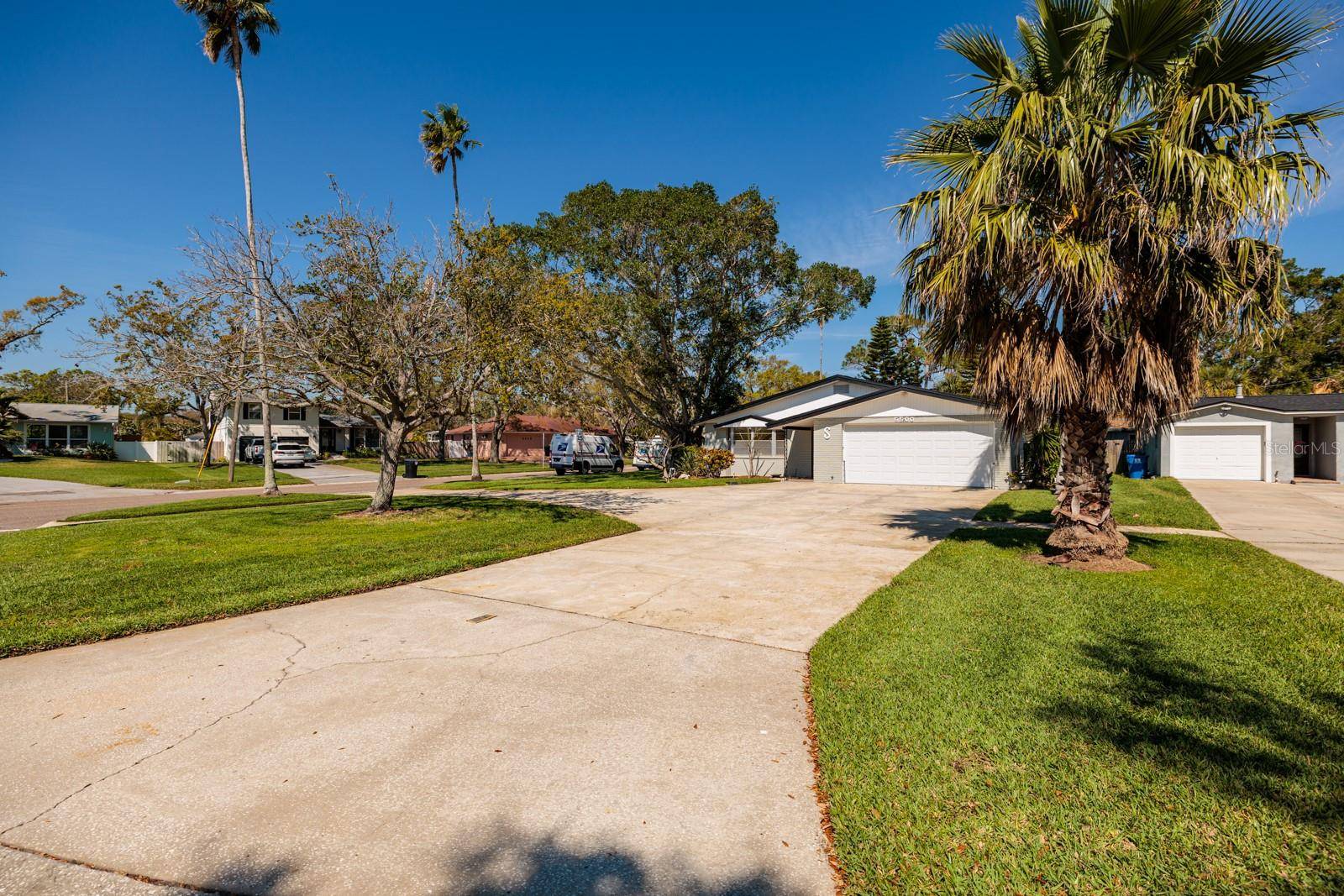 St Petersburg, FL 33703,5500 BAYOU GRANDE BLVD NE