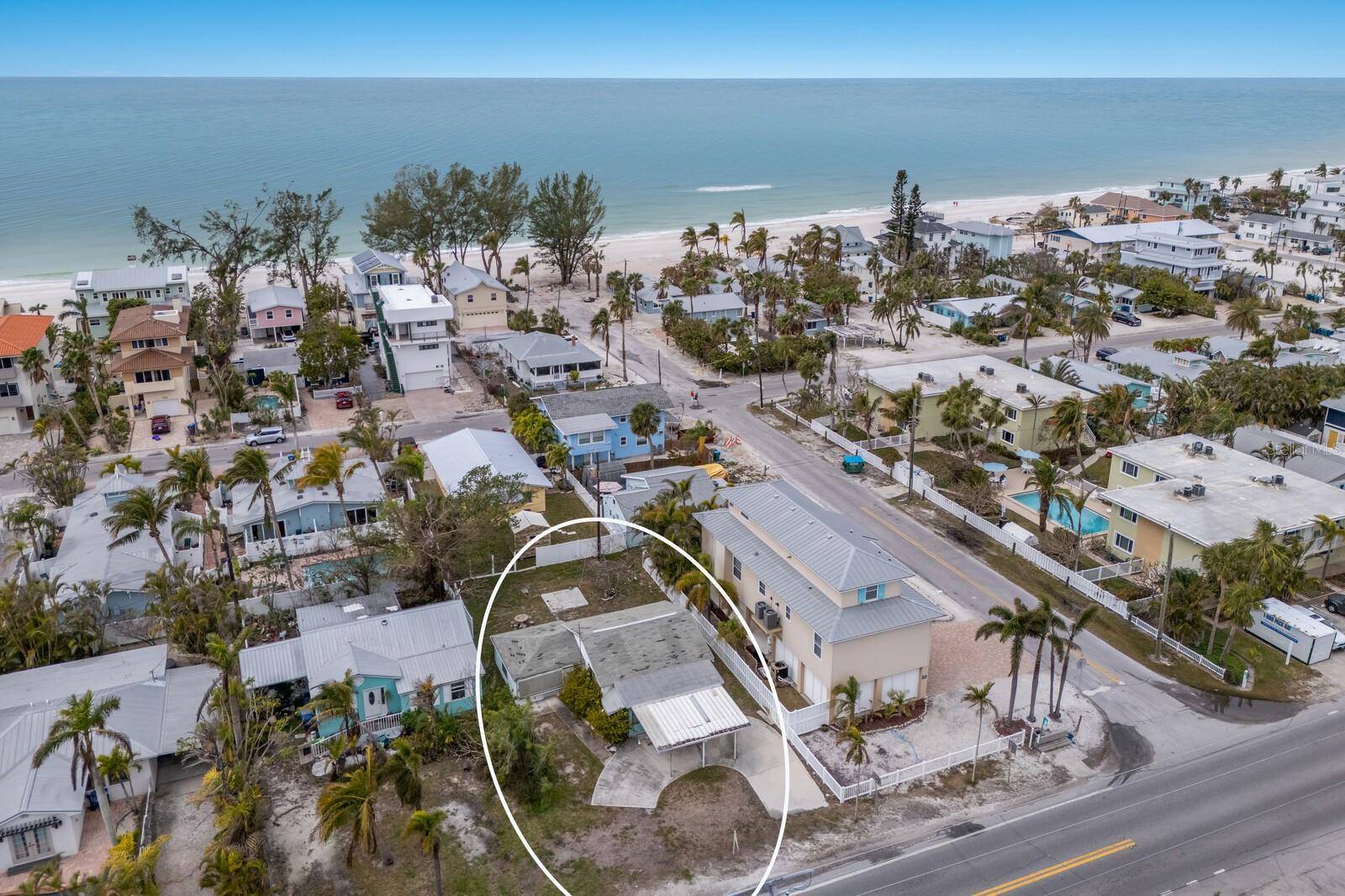 Holmes Beach, FL 34217,2918 GULF DR