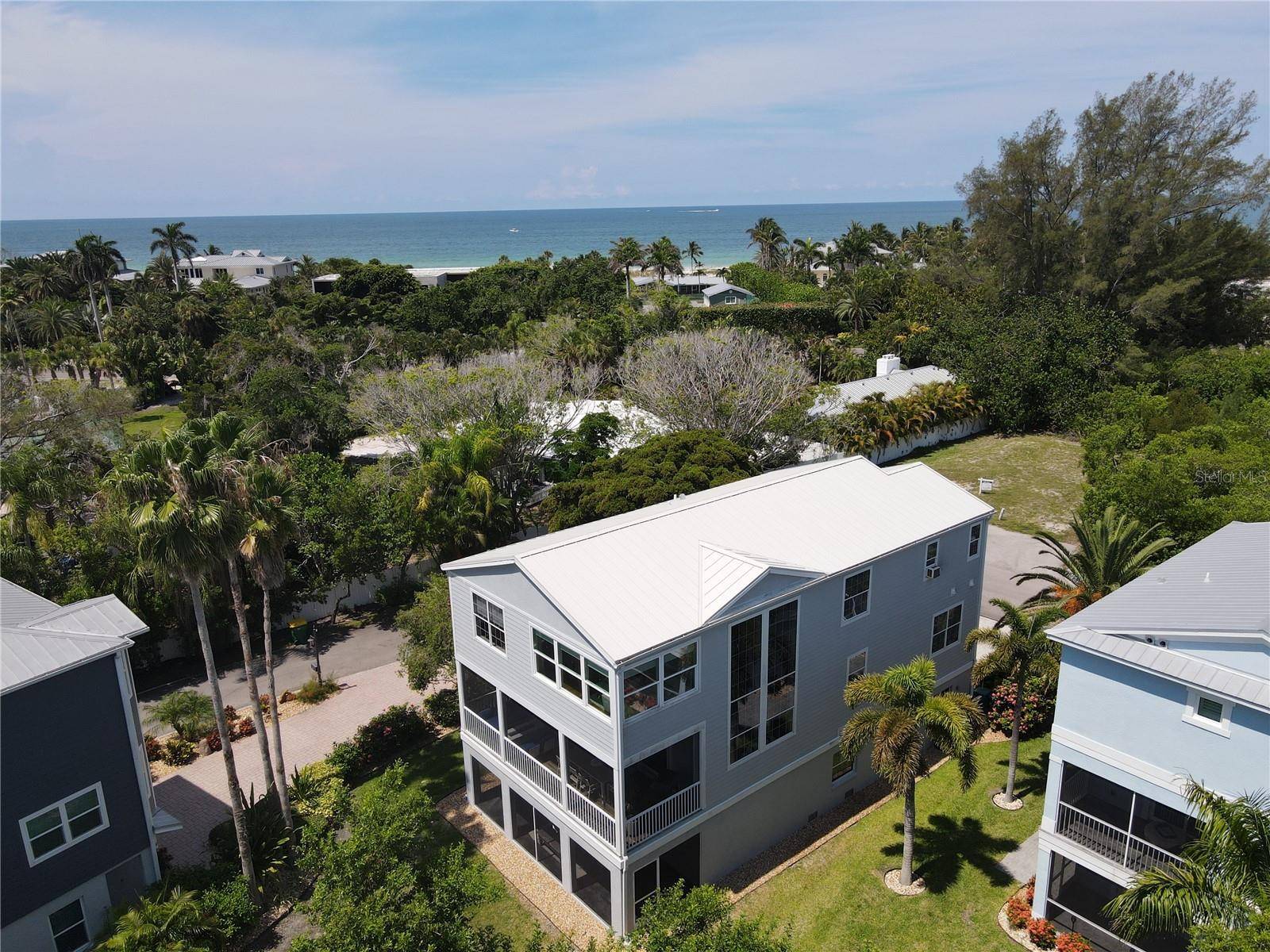 Longboat Key, FL 34228,6330 LAGUNA DR