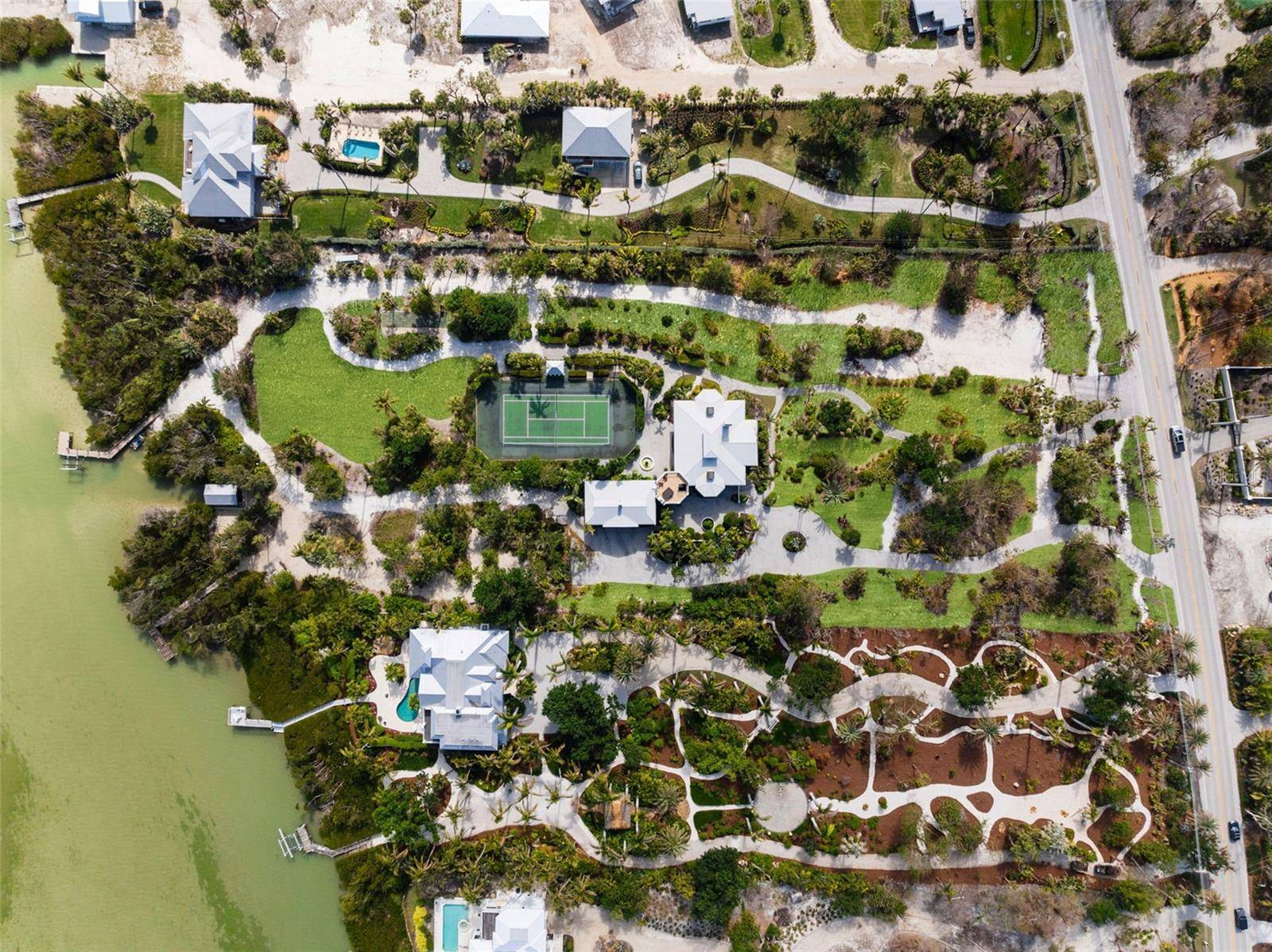 Captiva, FL 33924,16475 CAPTIVA DR