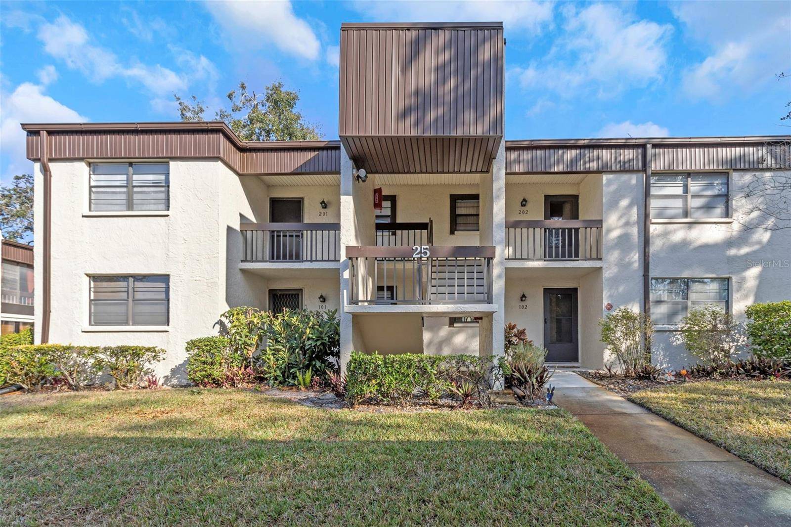 Clearwater, FL 33761,2400 WINDING CREEK BLVD #25-102