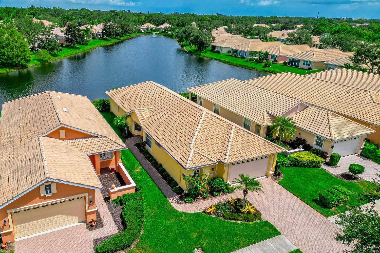 Sarasota, FL 34233,4244 REFLECTIONS Pkwy