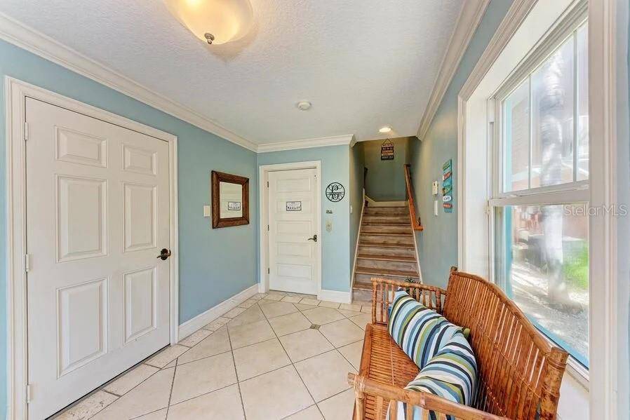 Holmes Beach, FL 34217,312 61ST ST #A