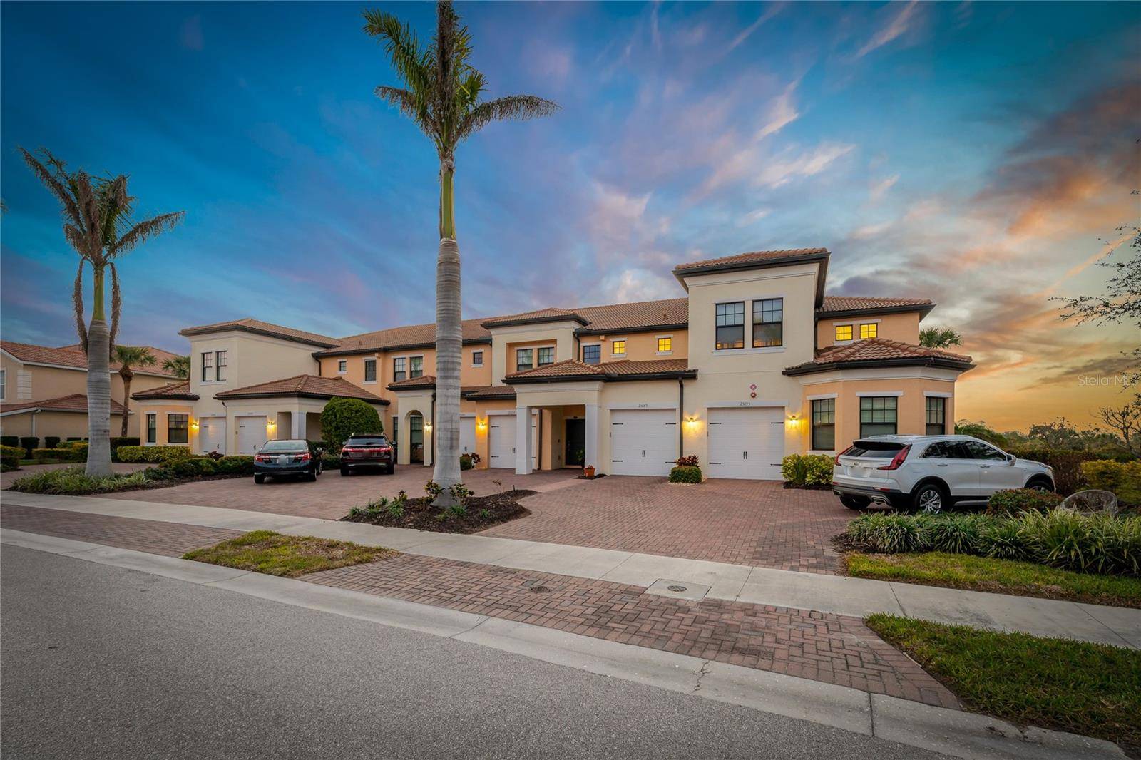 Venice, FL 34293,23189 BANBURY WAY #203