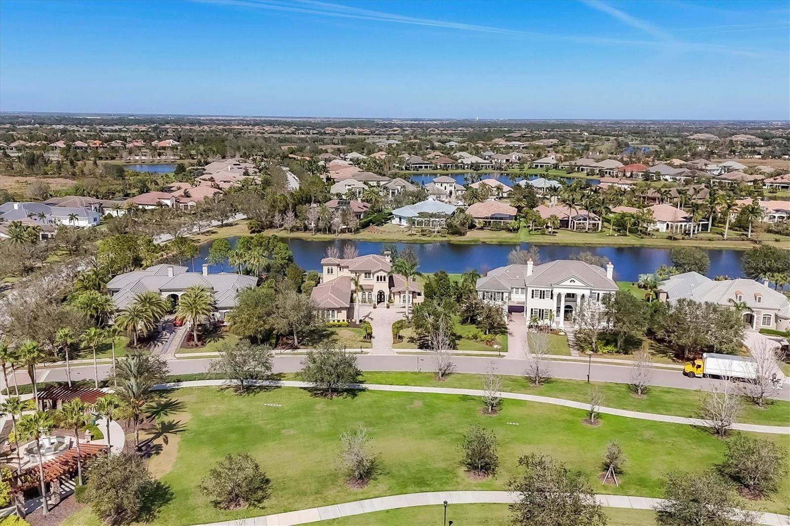 Lakewood Ranch, FL 34202,16009 CLEARLAKE AVE