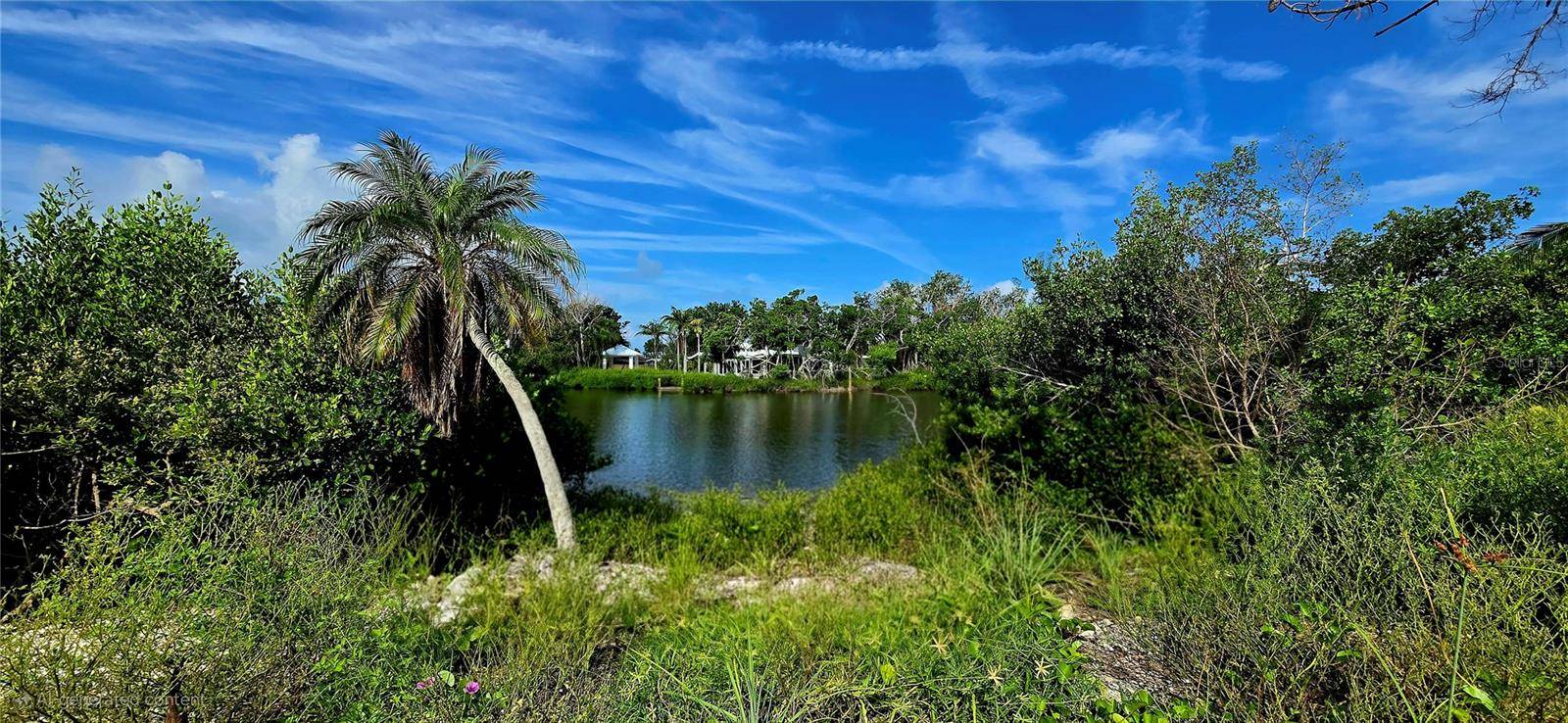 Sarasota, FL 34242,7510 MIDNIGHT PASS RD