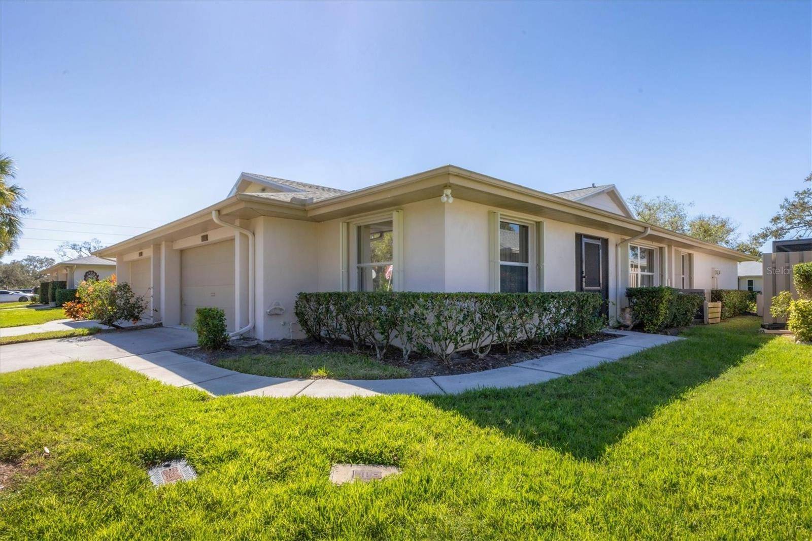 Sarasota, FL 34233,4338 CENTER POINTE LN #5