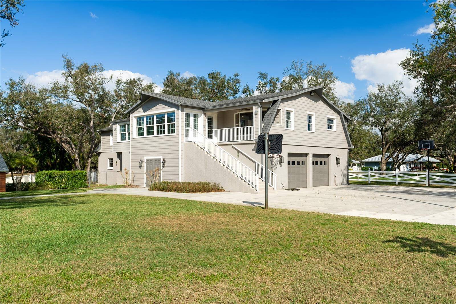 Sarasota, FL 34240,1228 WAGON WHEEL DR