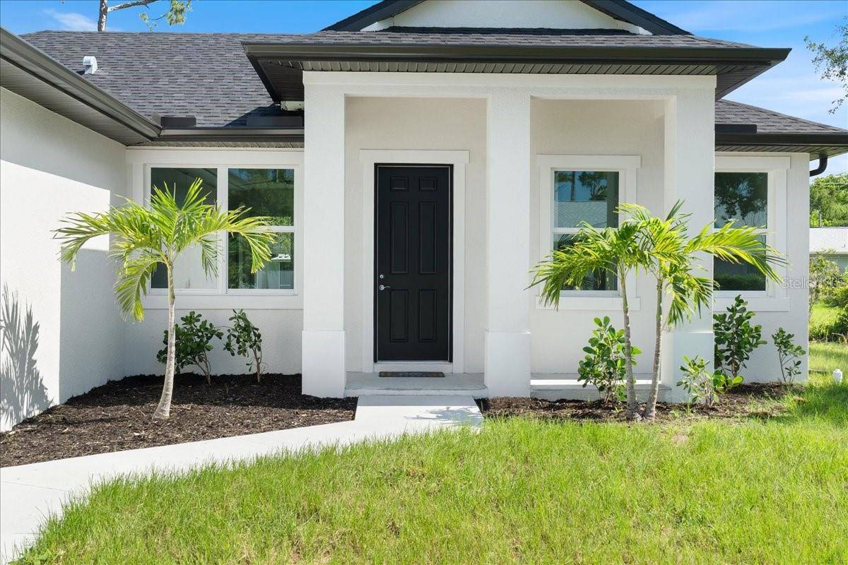 Port Charlotte, FL 33948,18290 GRACE AVE
