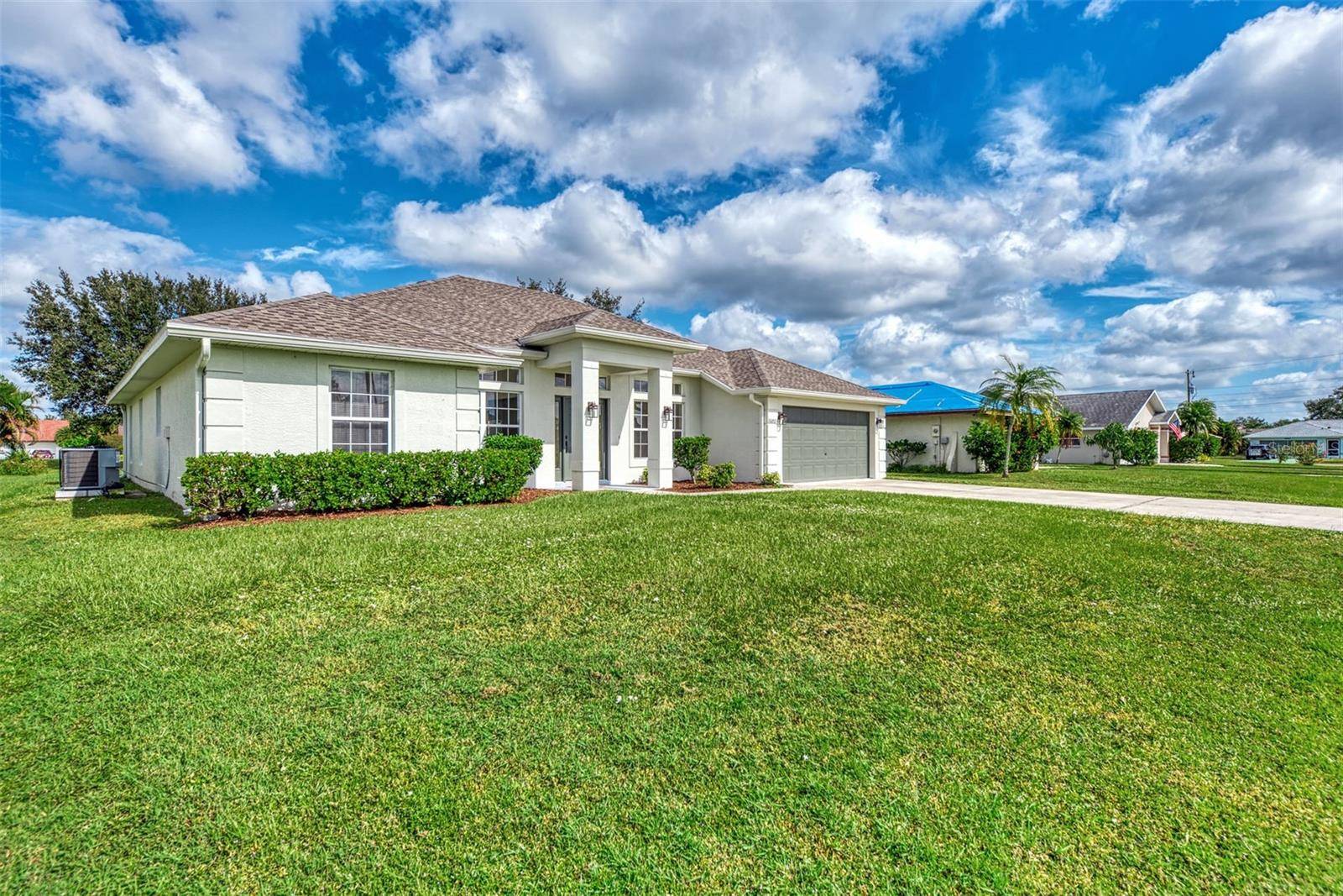 Punta Gorda, FL 33983,26052 SALONIKA LN