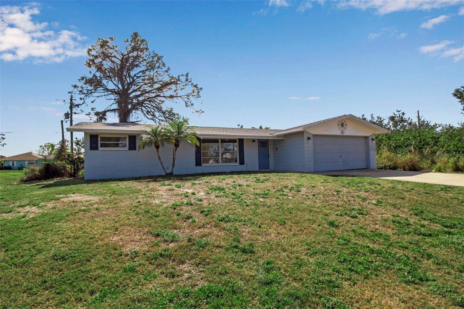 Venice, FL 34293,927 LEMON BAY DR