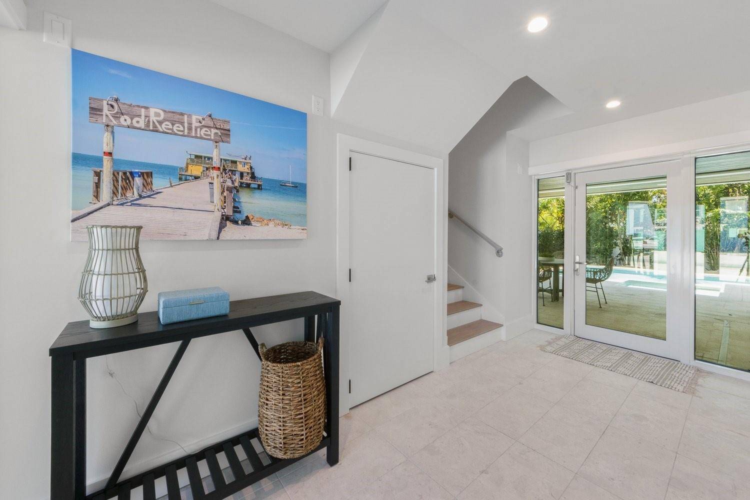 Anna Maria, FL 34216,870 N SHORE DR