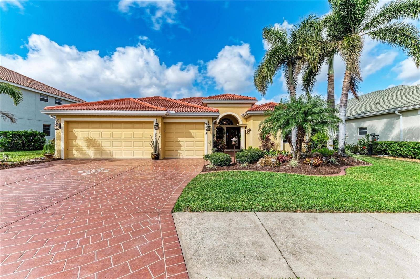 Bradenton, FL 34212,9039 WILLOWBROOK CIR