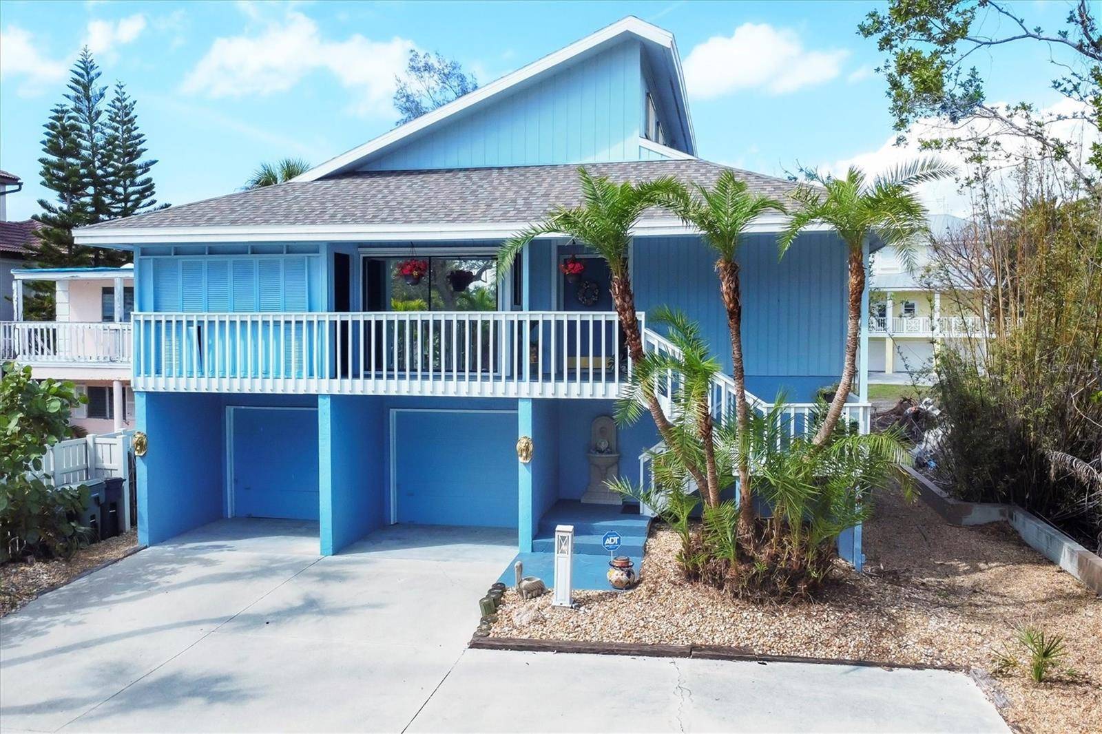 Sarasota, FL 34242,4114 ROBERTS POINT CIR