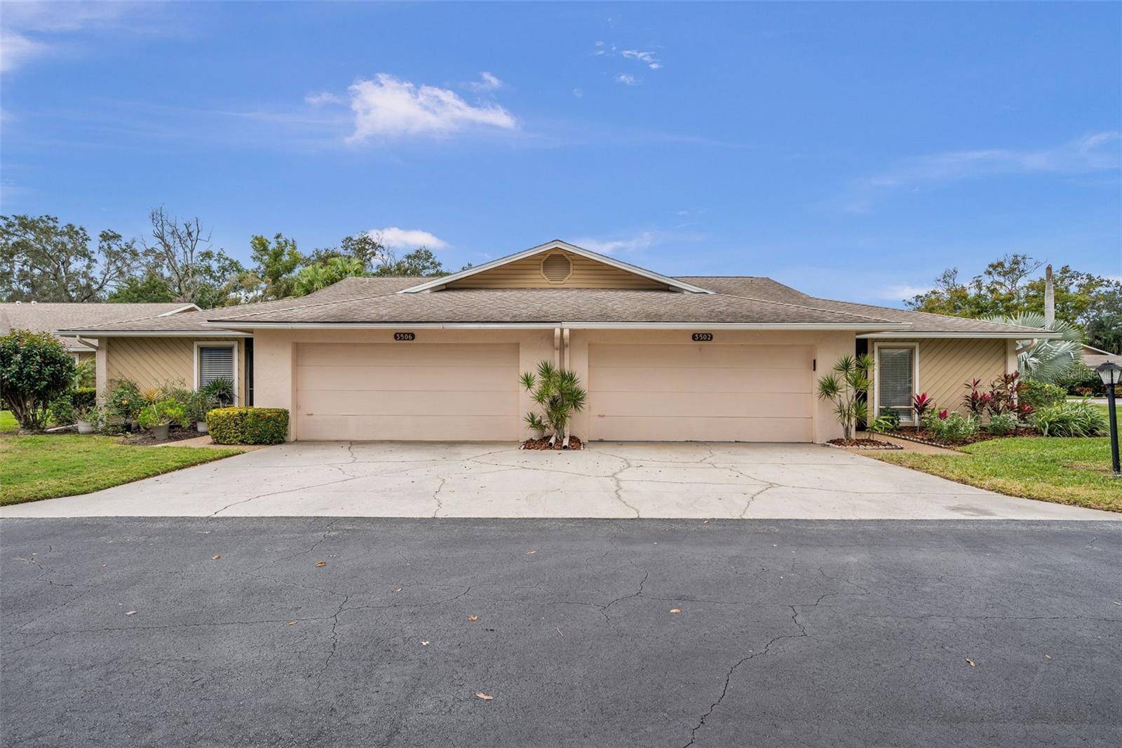 Sarasota, FL 34231,3502 WILKINSON WOODS DR #7