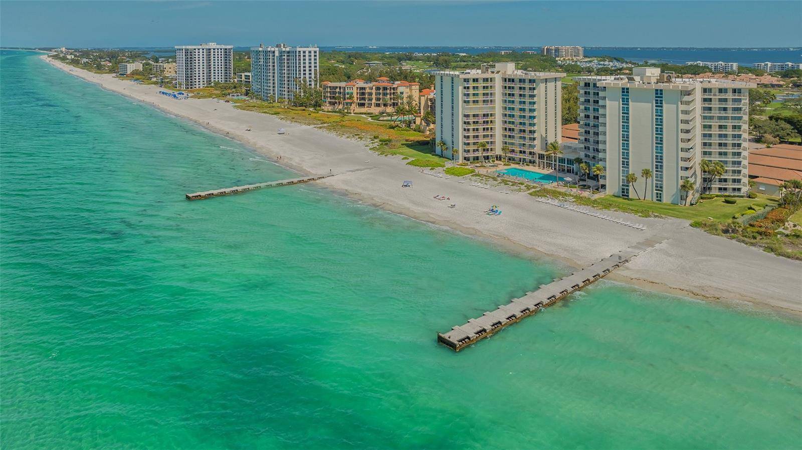 Longboat Key, FL 34228,2301 GULF OF MEXICO DR #33N