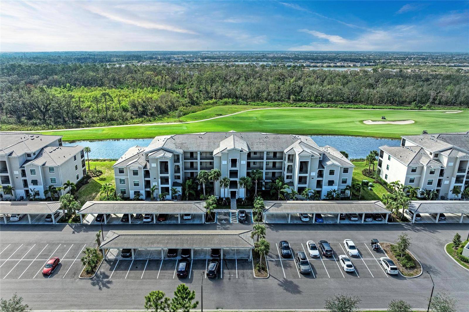 Bradenton, FL 34211,18008 GAWTHROP DR #308