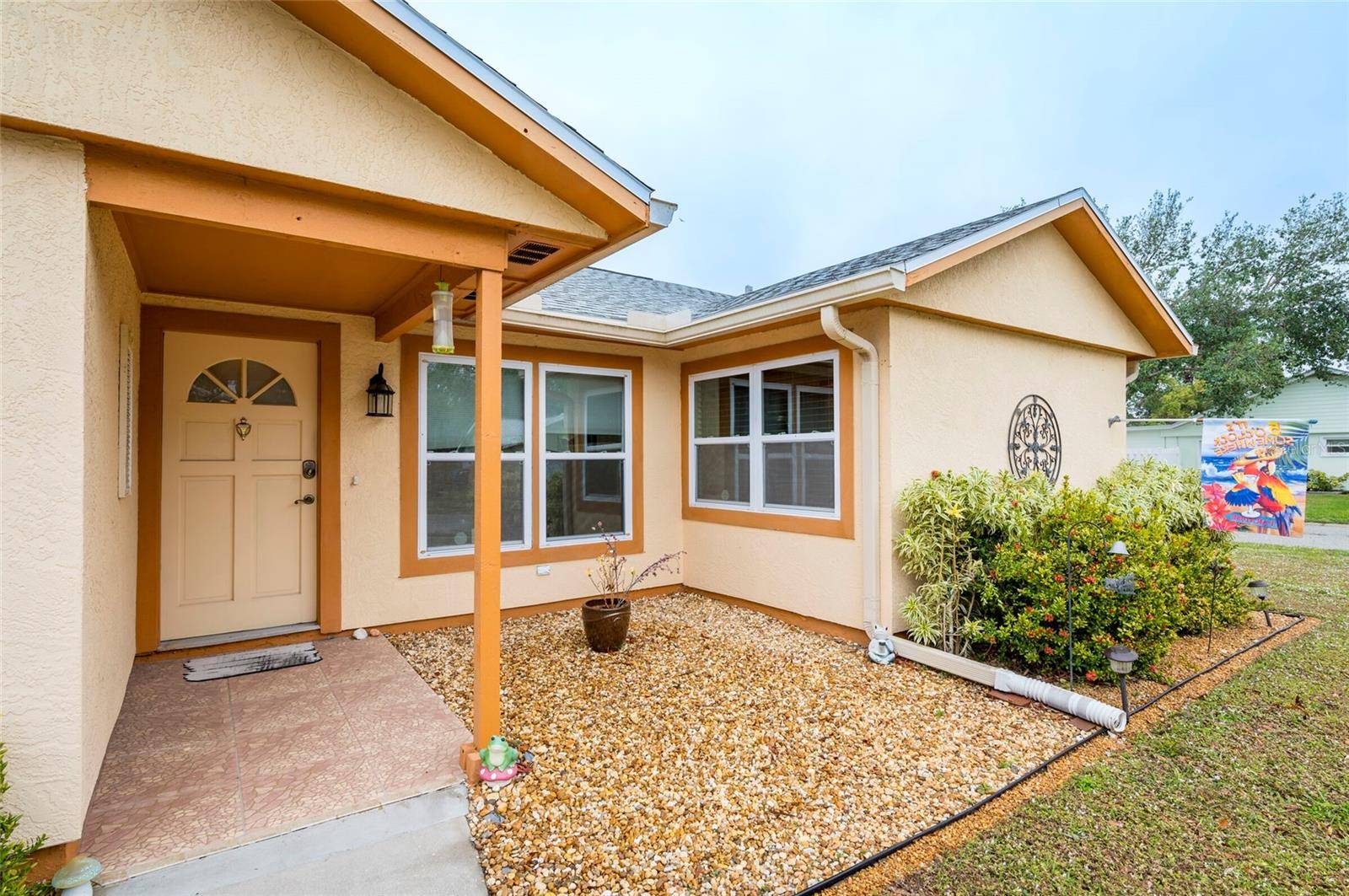 Sarasota, FL 34231,2935 WOODPINE CIR