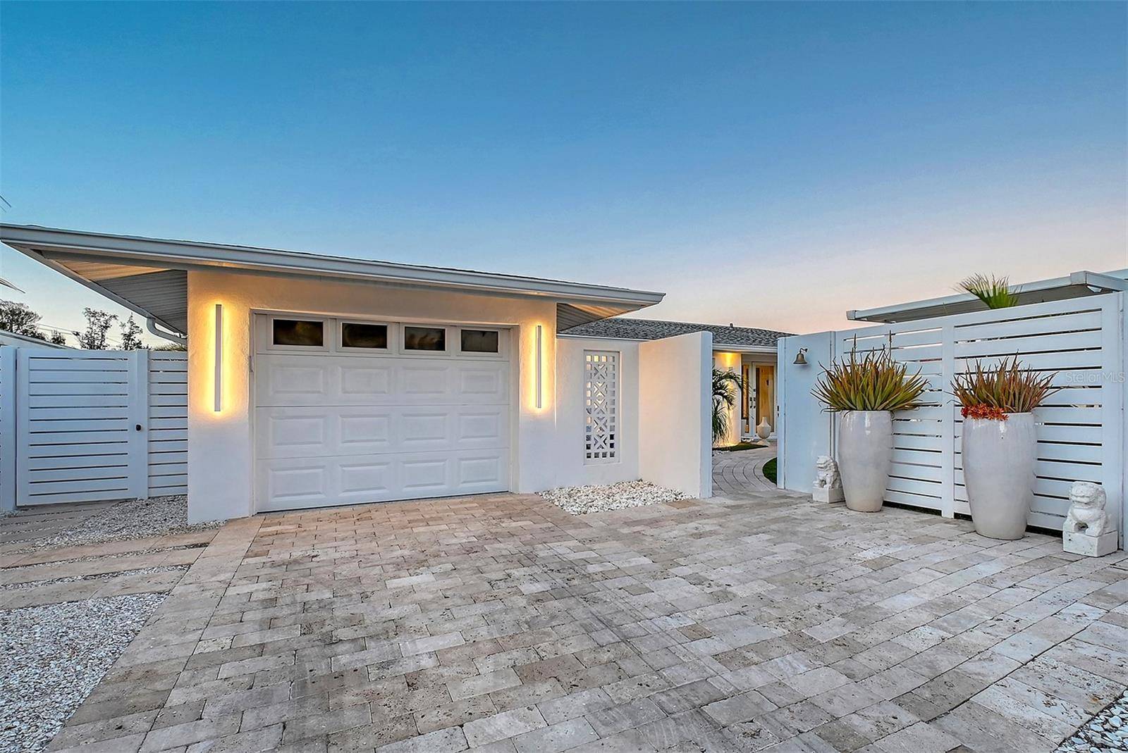 Sarasota, FL 34242,309 AVENIDA MILANO