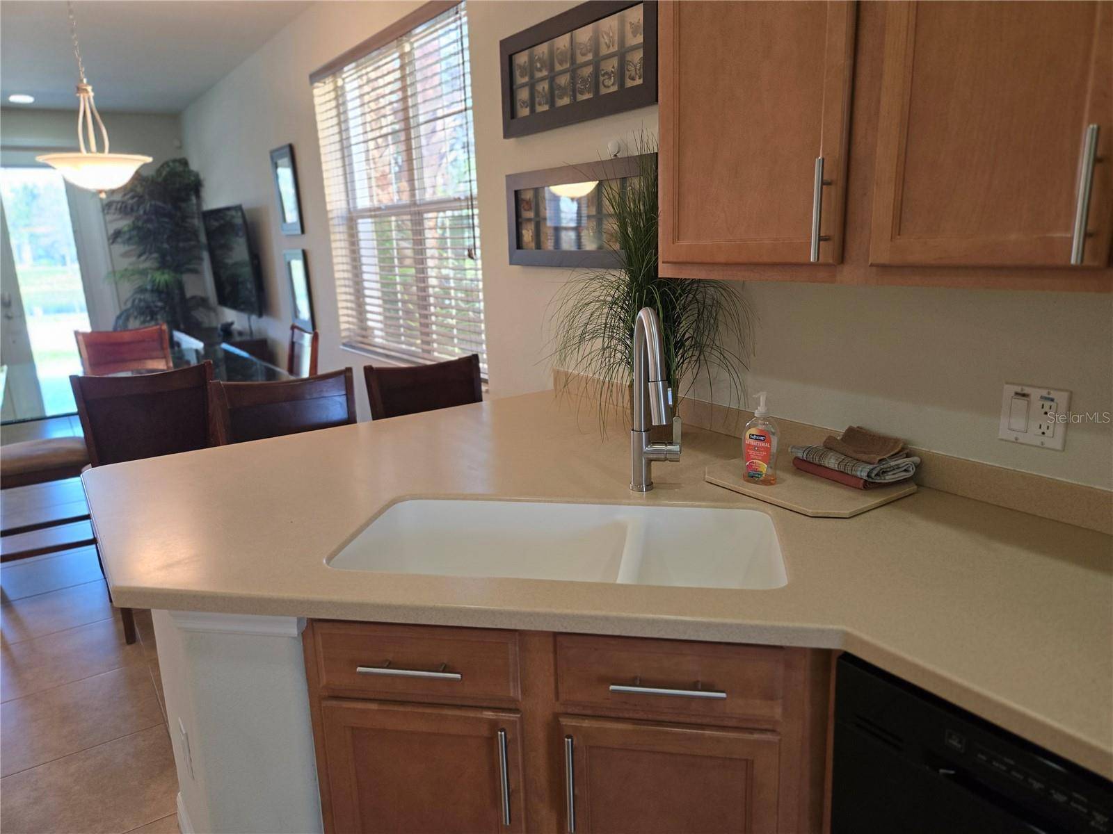 Sarasota, FL 34243,3780 82ND AVENUE CIR E #101