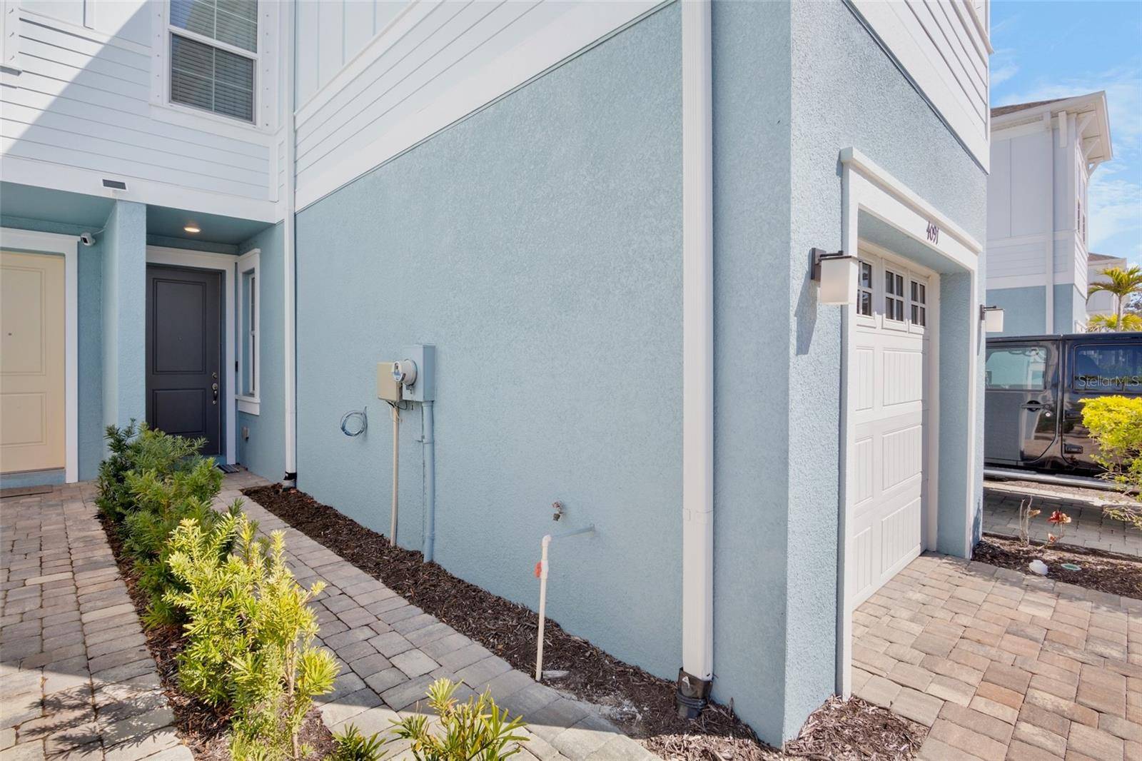 Sarasota, FL 34243,4091 VIA SIENNA CIR